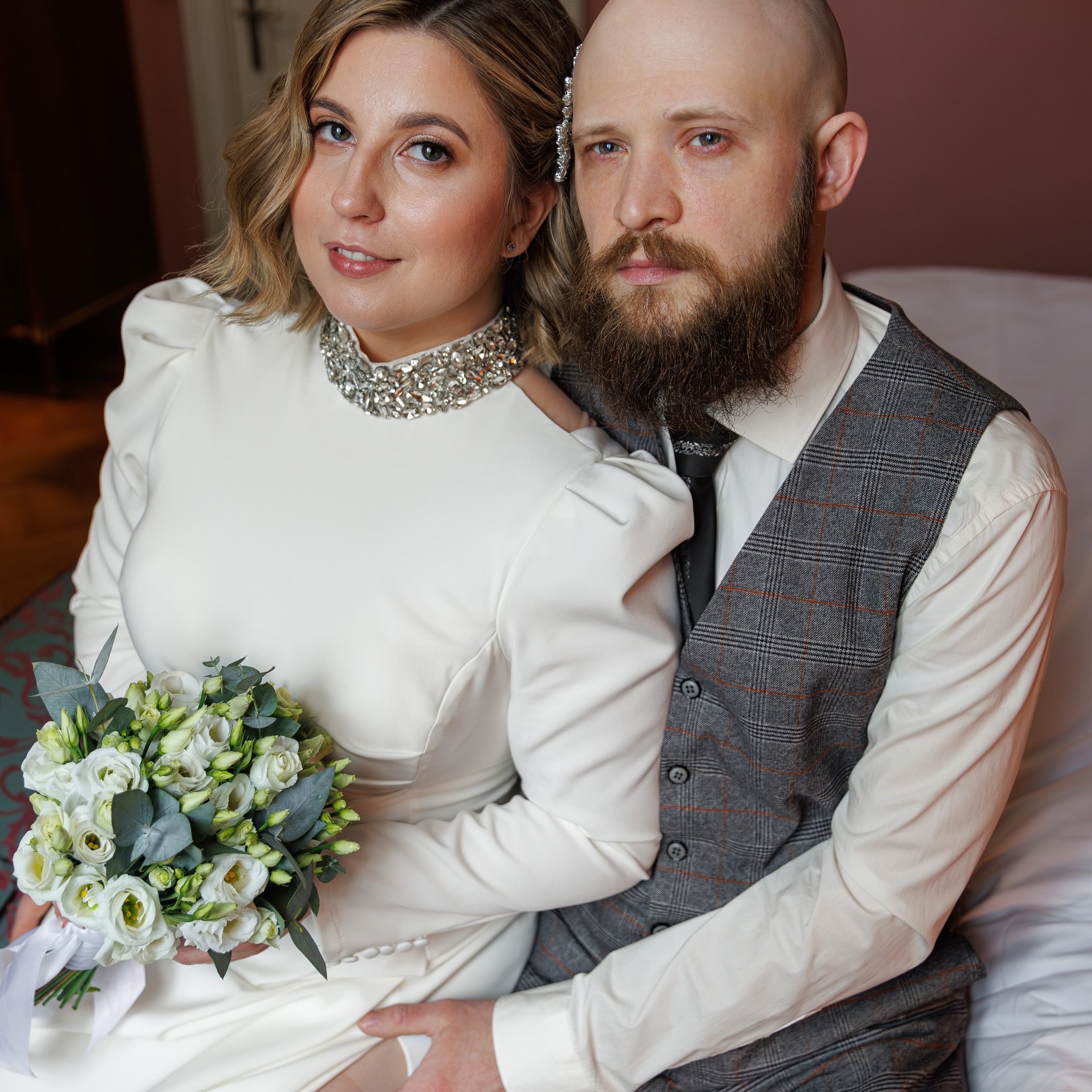 Свадебная фотосессия в гостинице Националь. Свадебный фотограф Москва и МО Сергей Киржаев