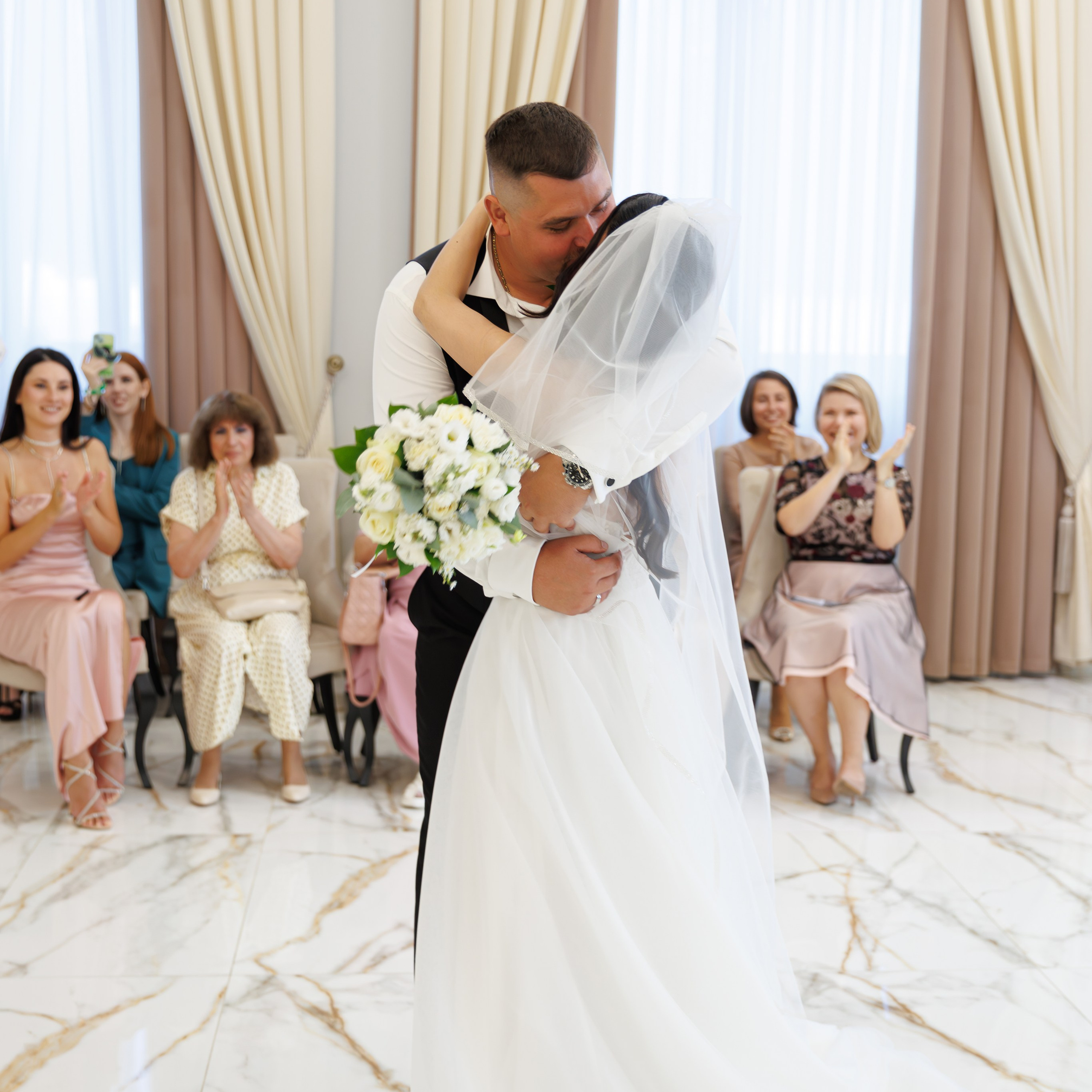 Регистрация брака в Шипиловском ЗАГСе, обзор и особенности. Свадебный фотограф Москва и МО Сергей Киржаев