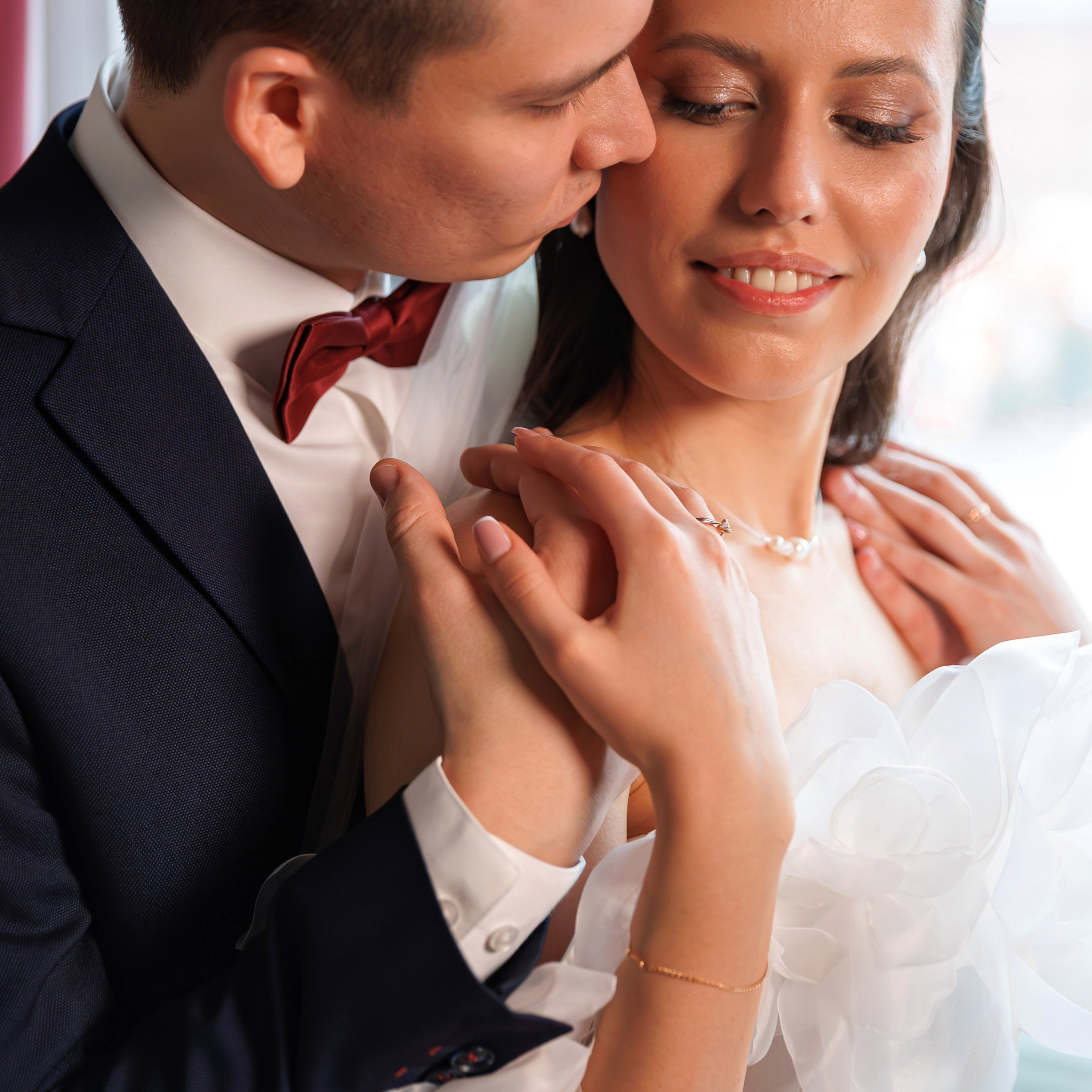 Свадебная фотосессия в гостинице Националь. Свадебный фотограф Москва и МО Сергей Киржаев