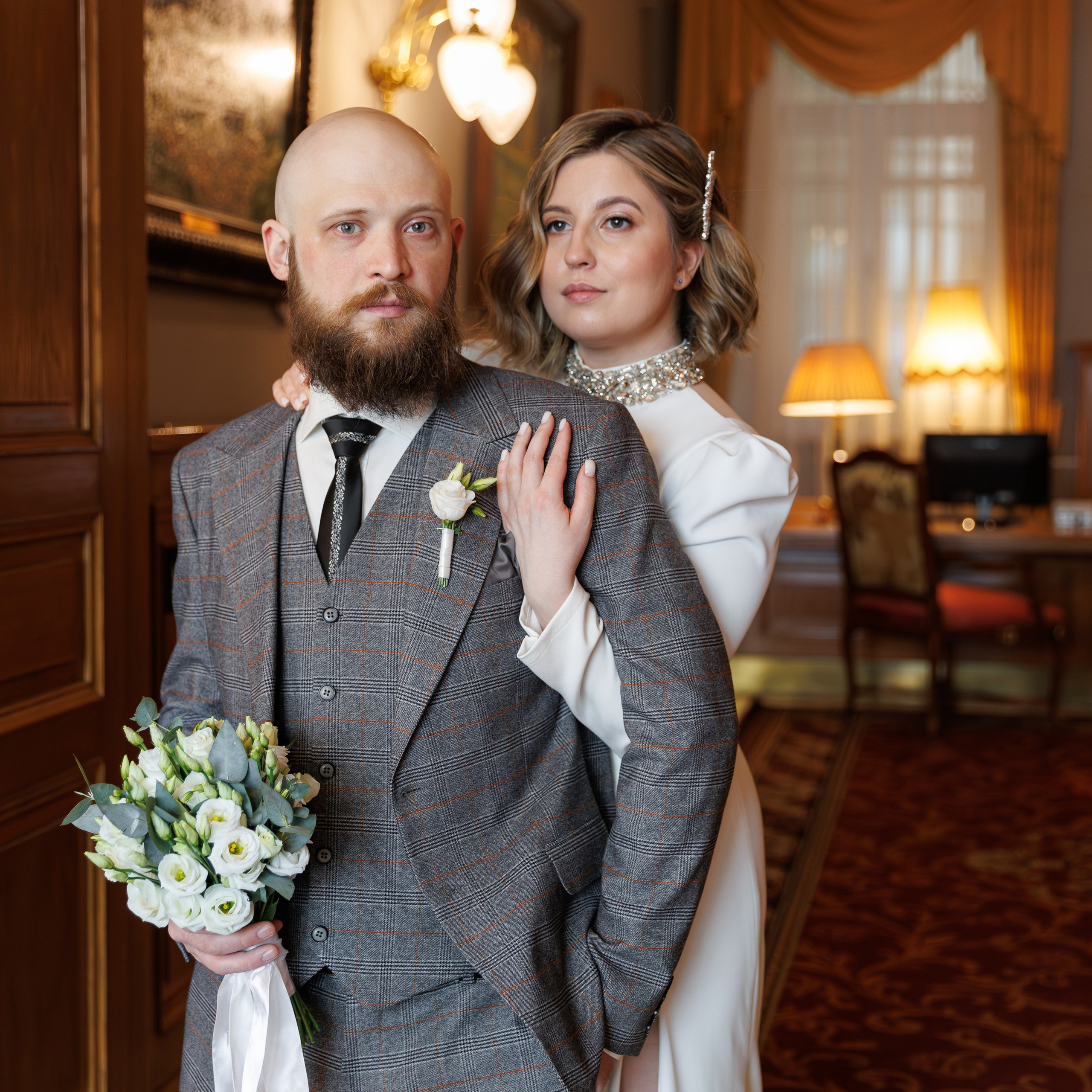 Свадебная фотосессия в гостинице Националь. Свадебный фотограф Москва и МО Сергей Киржаев