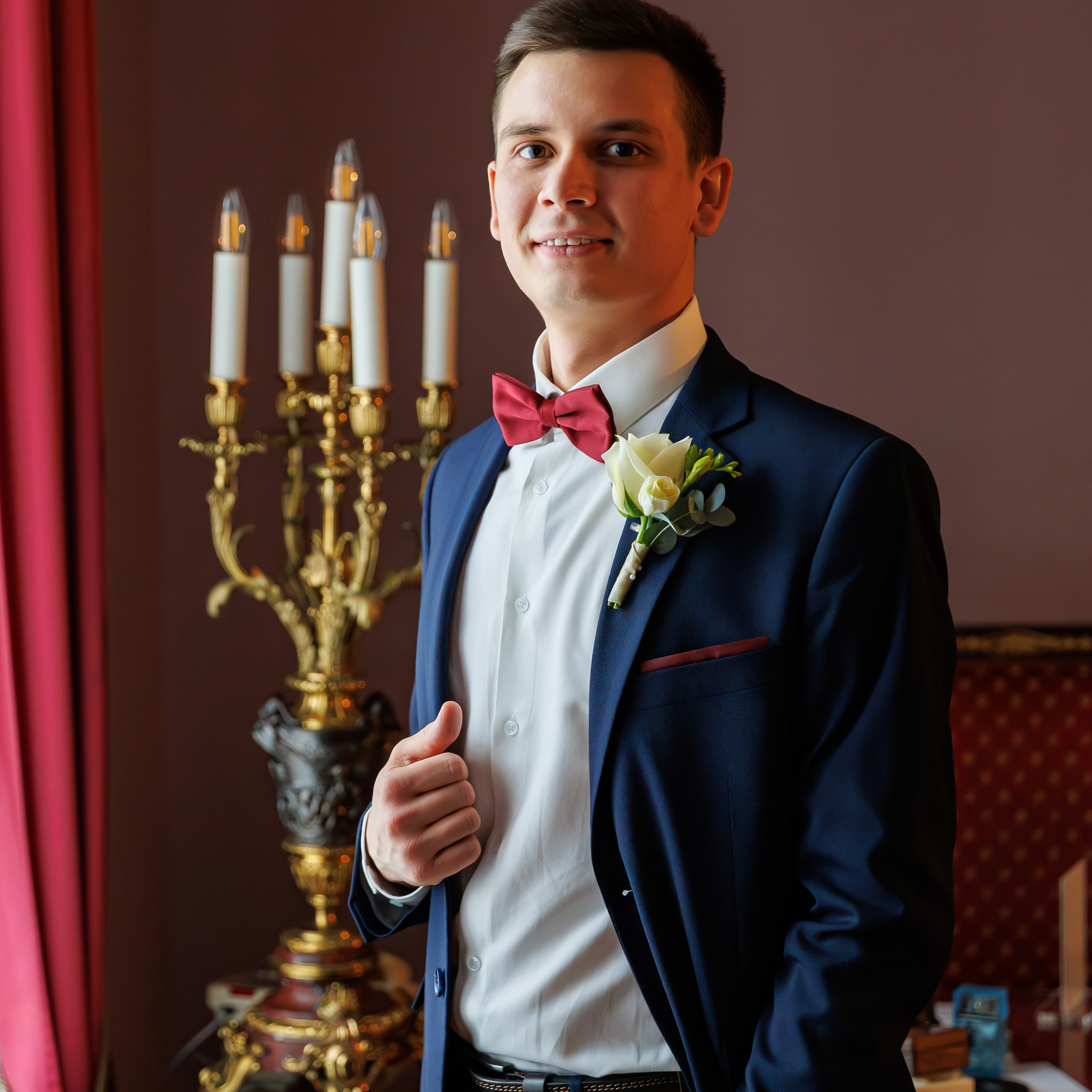 Свадебная фотосессия в гостинице Националь. Свадебный фотограф Москва и МО Сергей Киржаев