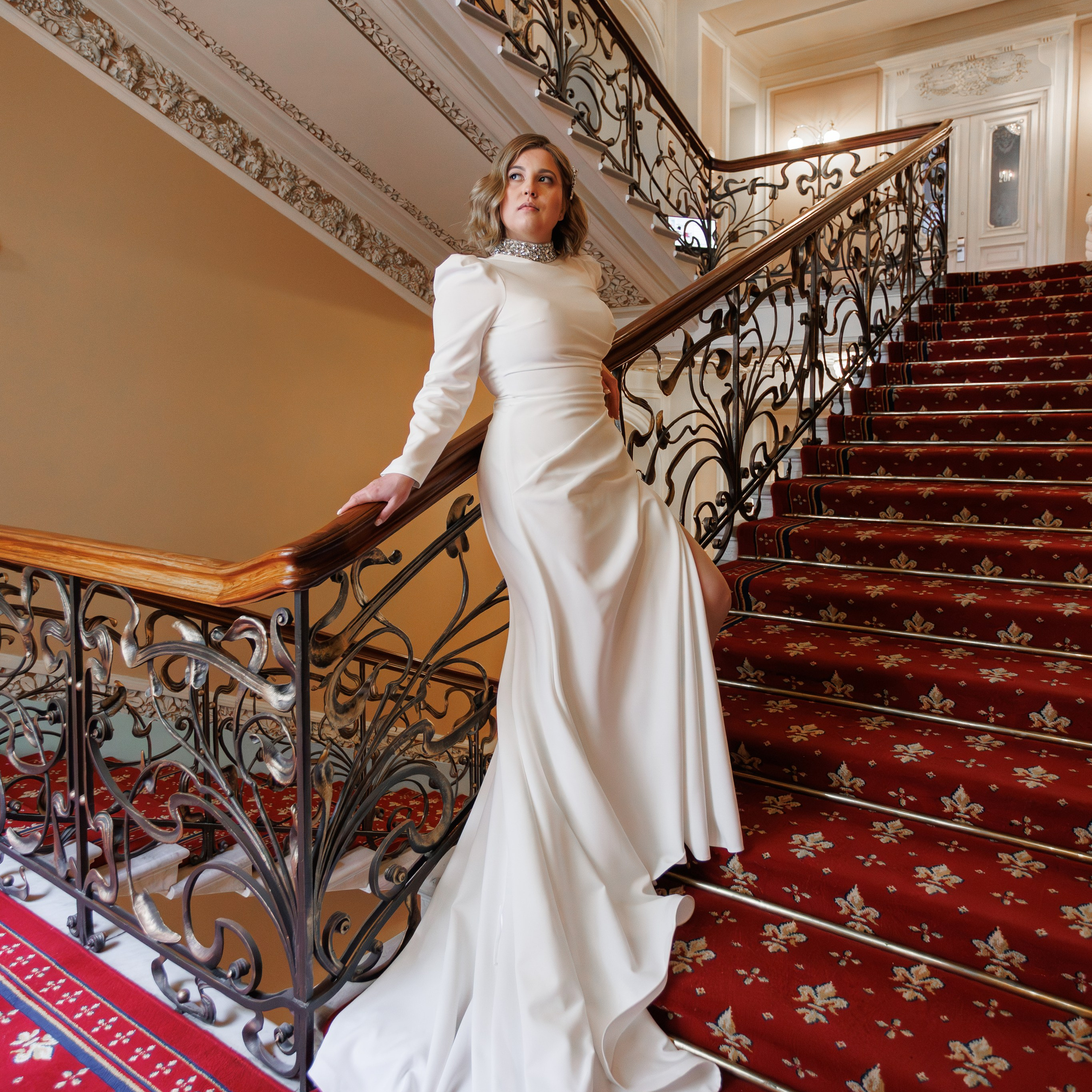 Свадебная фотосессия в гостинице Националь. Свадебный фотограф Москва и МО Сергей Киржаев