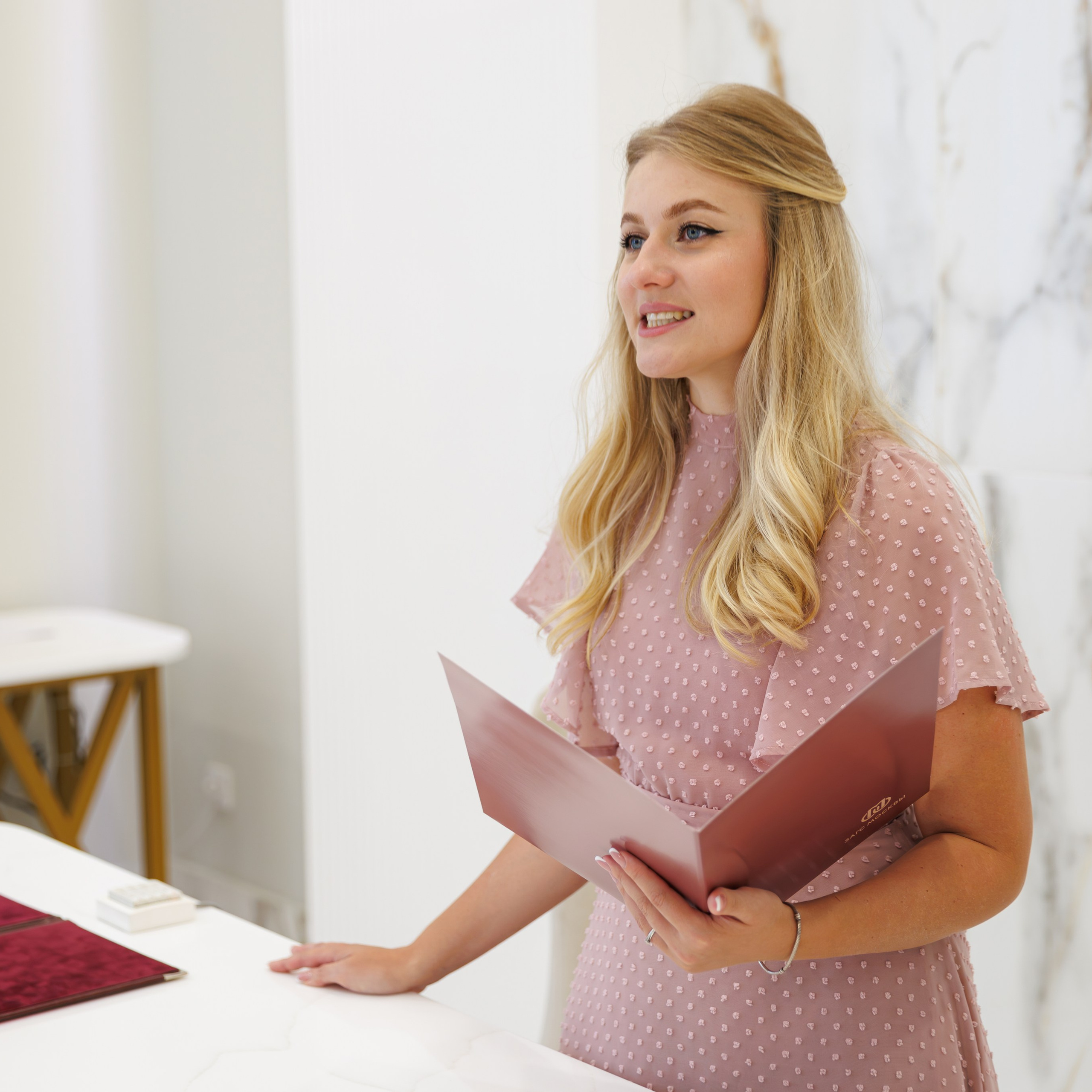 Регистрация брака в Шипиловском ЗАГСе, обзор и особенности. Свадебный фотограф Москва и МО Сергей Киржаев