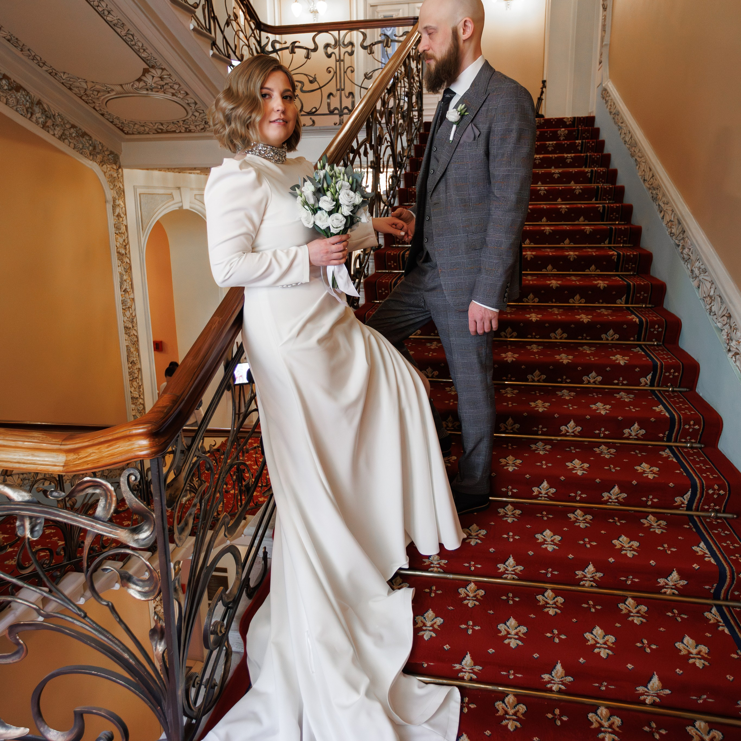 Свадебная фотосессия в гостинице Националь. Свадебный фотограф Москва и МО Сергей Киржаев