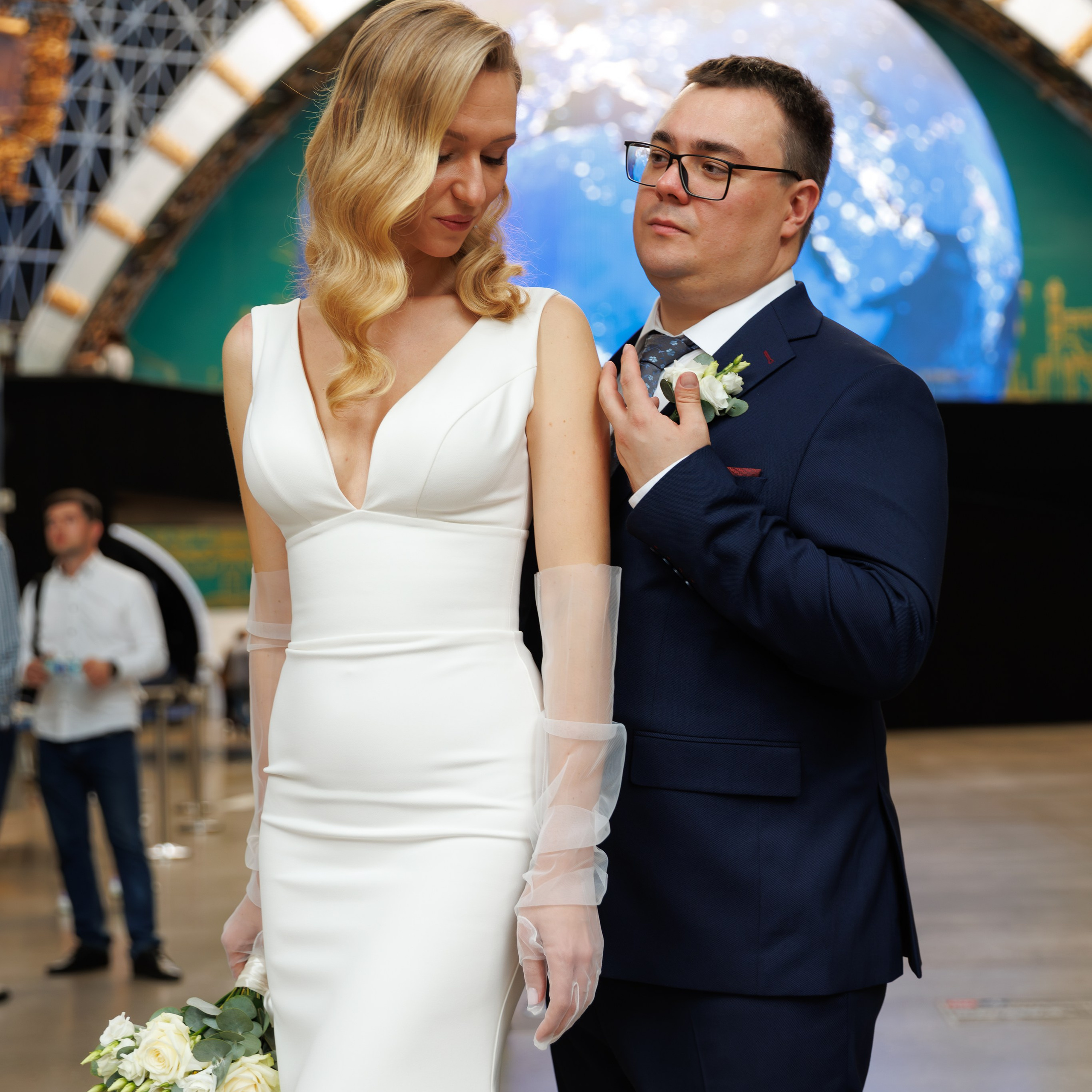 Регистрация брака в павильоне Космос на ВДНХ. Свадебный фотограф Москва и МО Сергей Киржаев