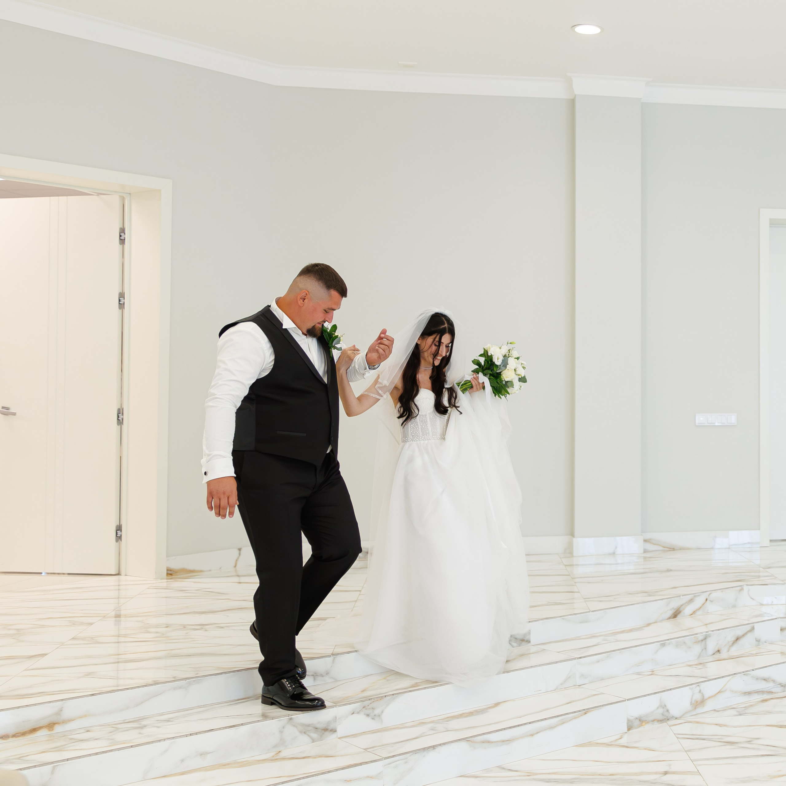 Регистрация брака в Шипиловском ЗАГСе, обзор и особенности. Свадебный фотограф Москва и МО Сергей Киржаев