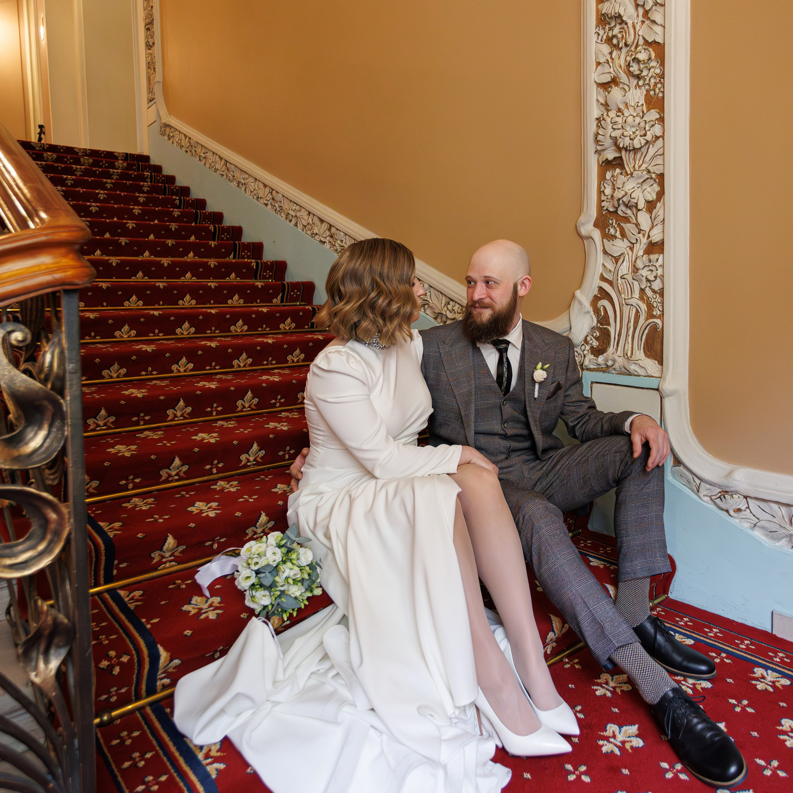 Свадебная фотосессия в гостинице Националь. Свадебный фотограф Москва и МО Сергей Киржаев