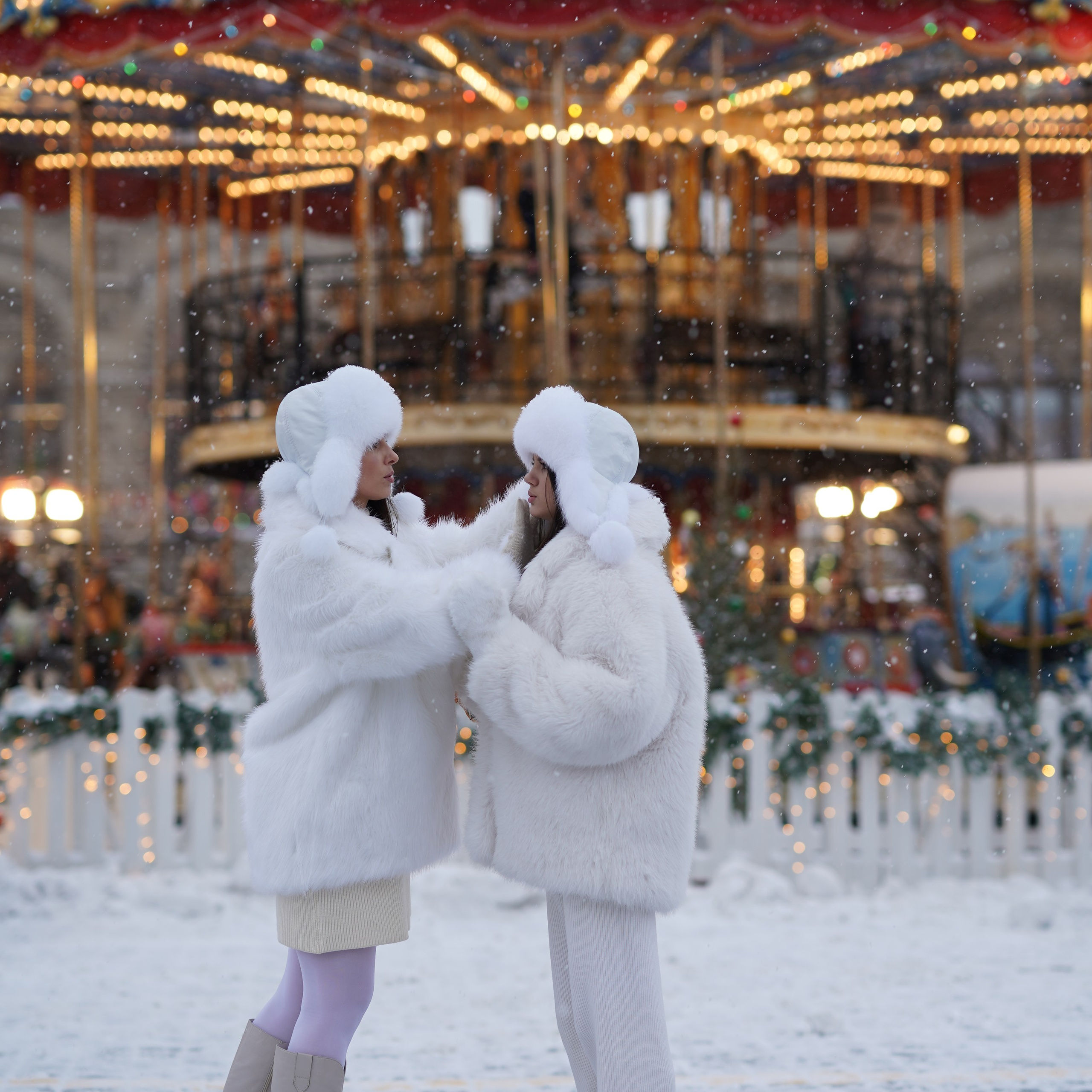 МОСКОВСКИЕ КАНИКУЛЫ