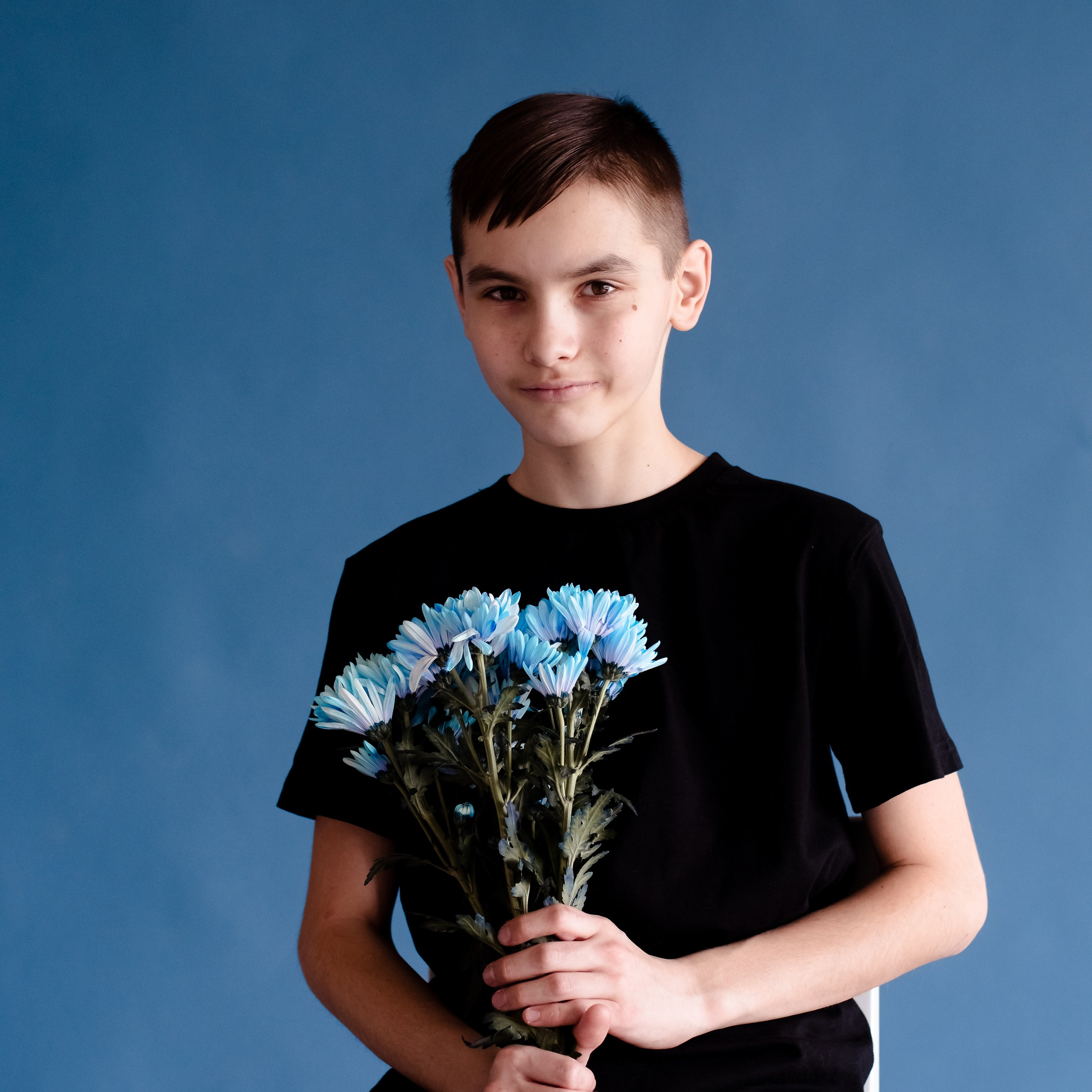 Выставка по фотопроекту «Особенные цветы», которая проходила в стенах Семейного МФЦ. Фотографы в Орле Шестопаловы Юлия и Юрий