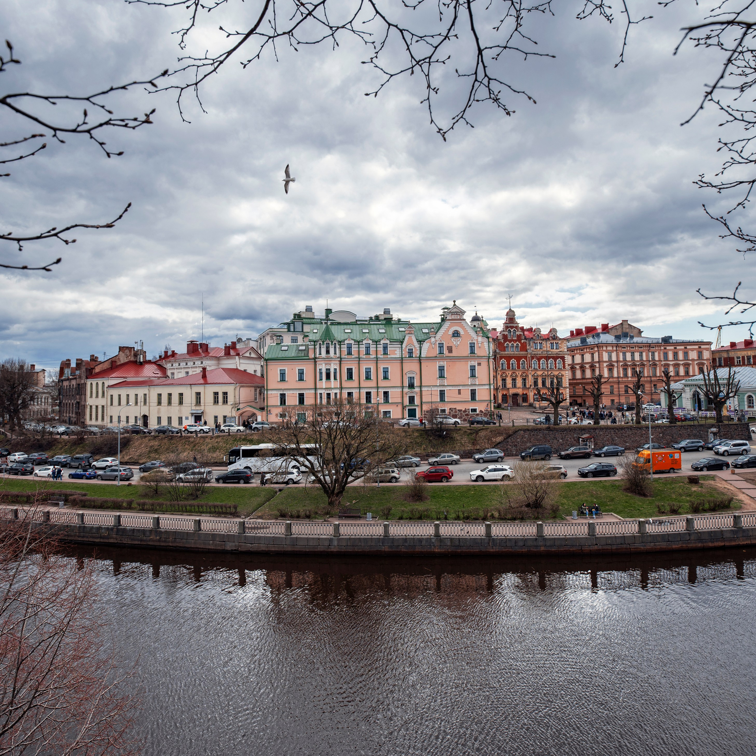 Виртуальная выставка от Орловского областного центра. Фотографы в Орле Шестопаловы Юлия и Юрий