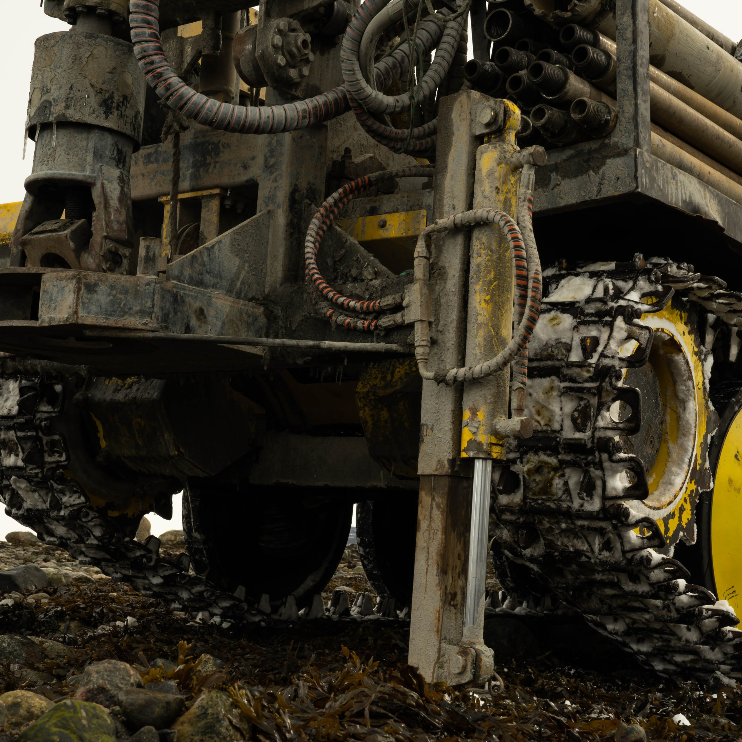 буровая установка снятая сзади