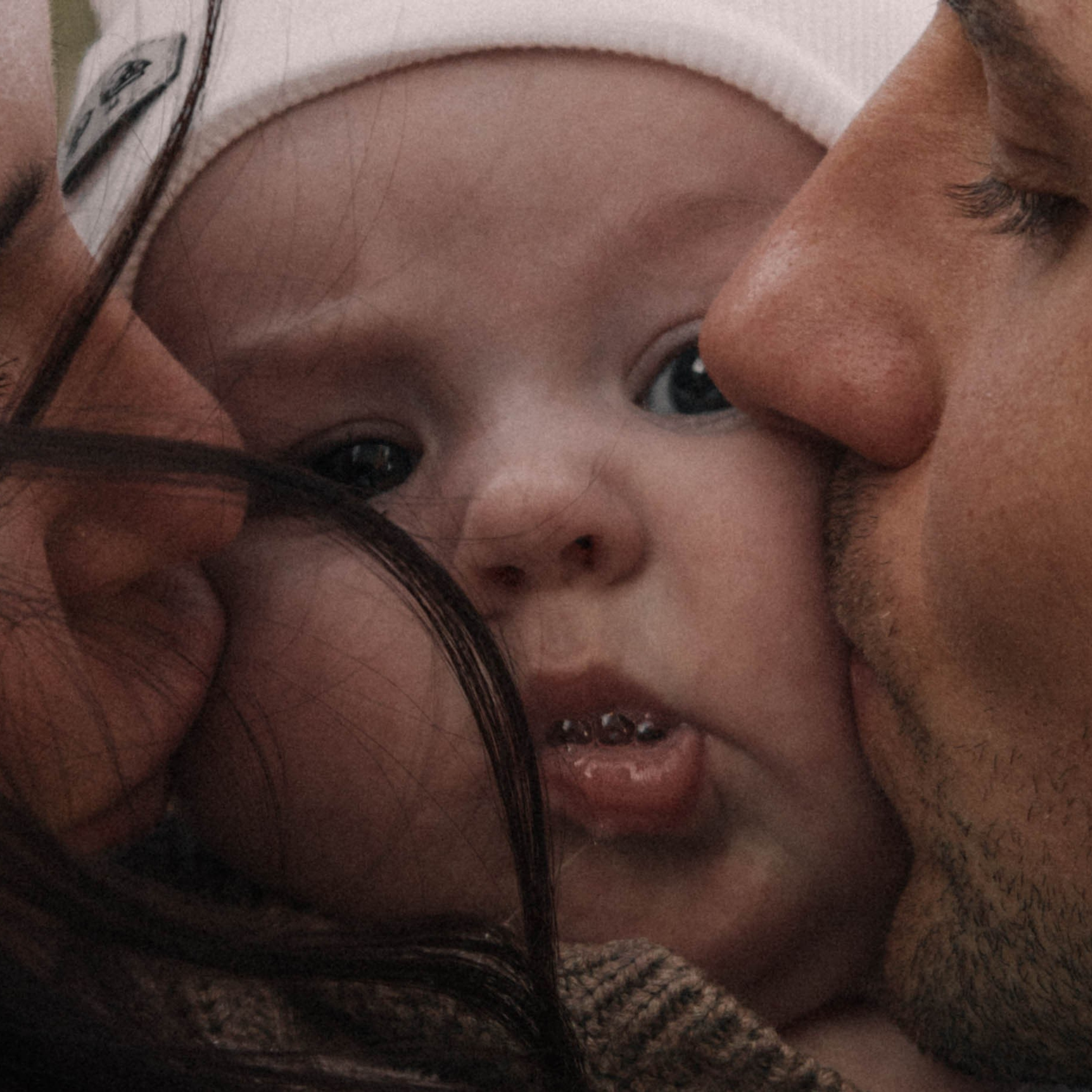 2+1. Засыпай у меня на руках