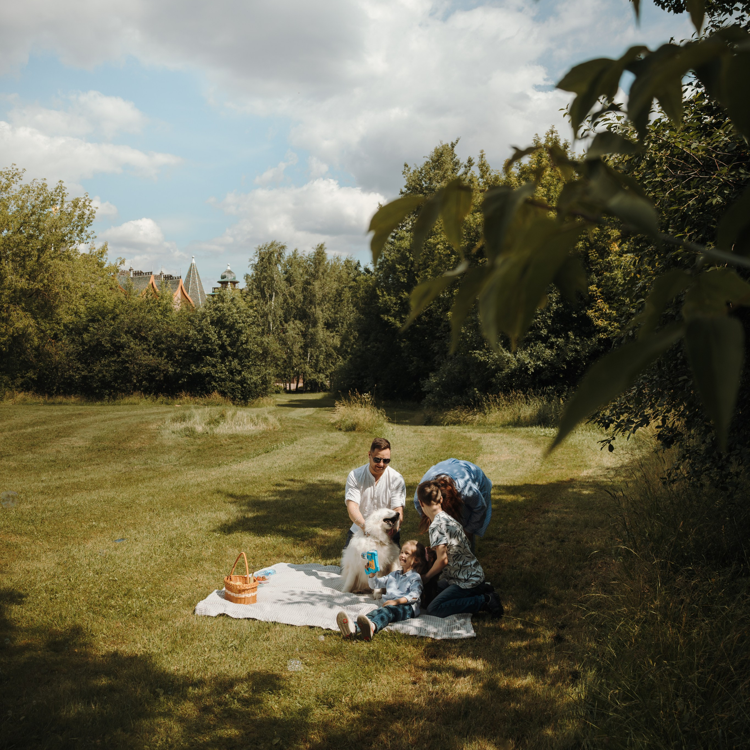 Семейная фотосессия летом в Коломенском