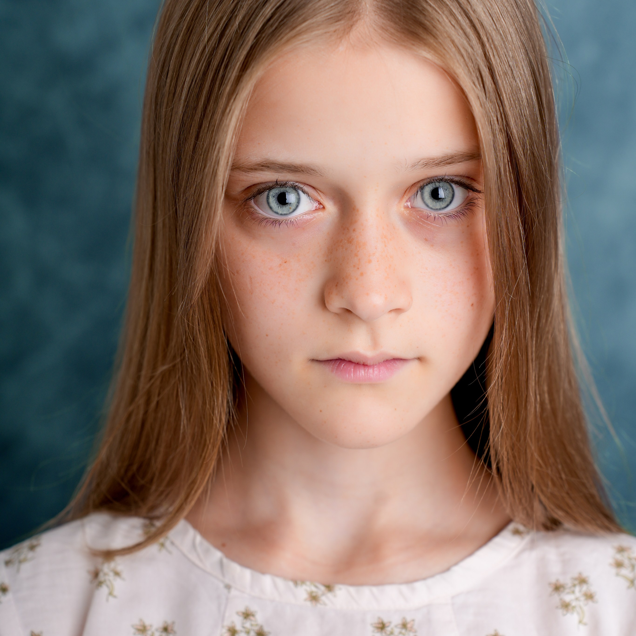 Молчанова Майя