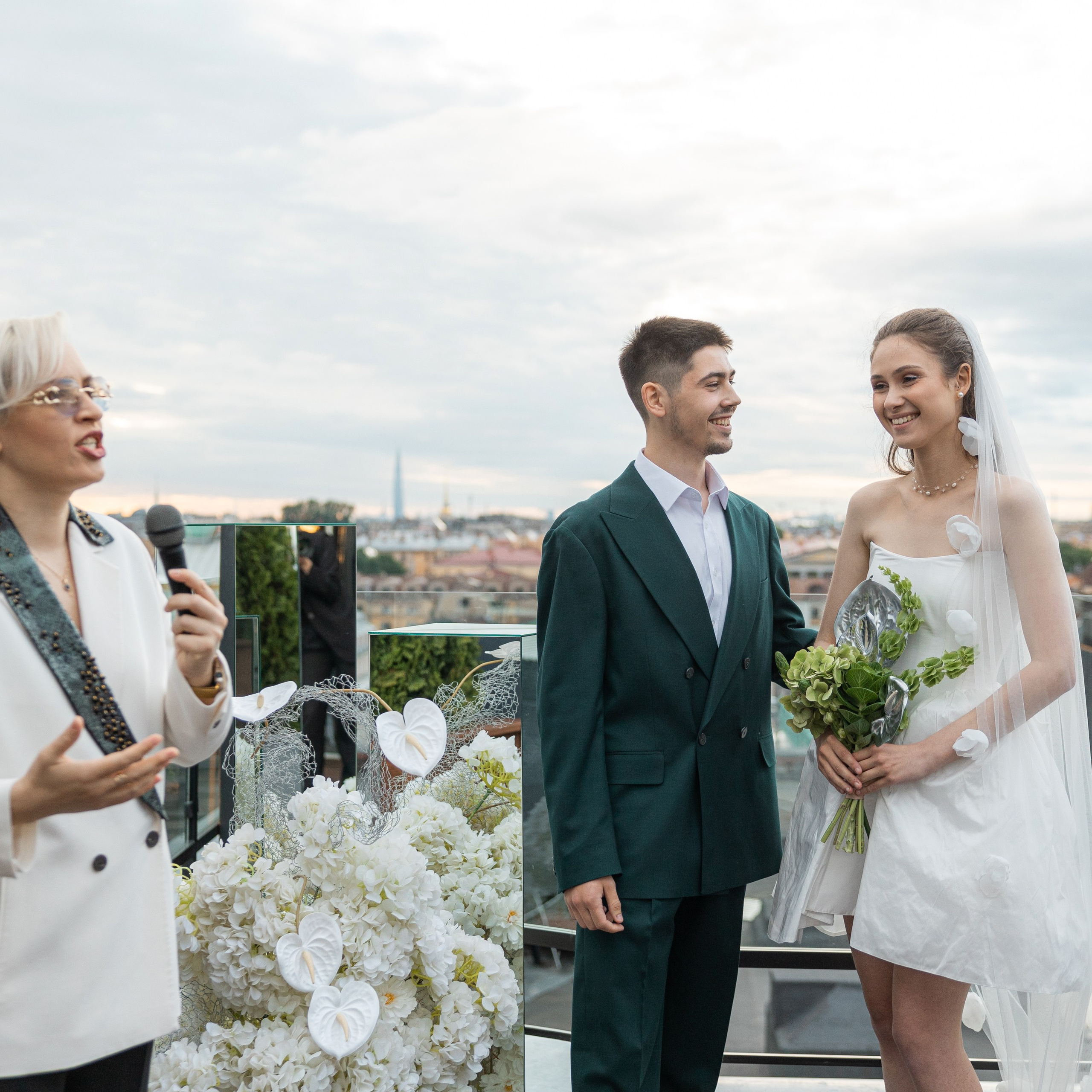 Ведущая на свадьбу в Санкт-Петербурге | Современные свадьбы СПб