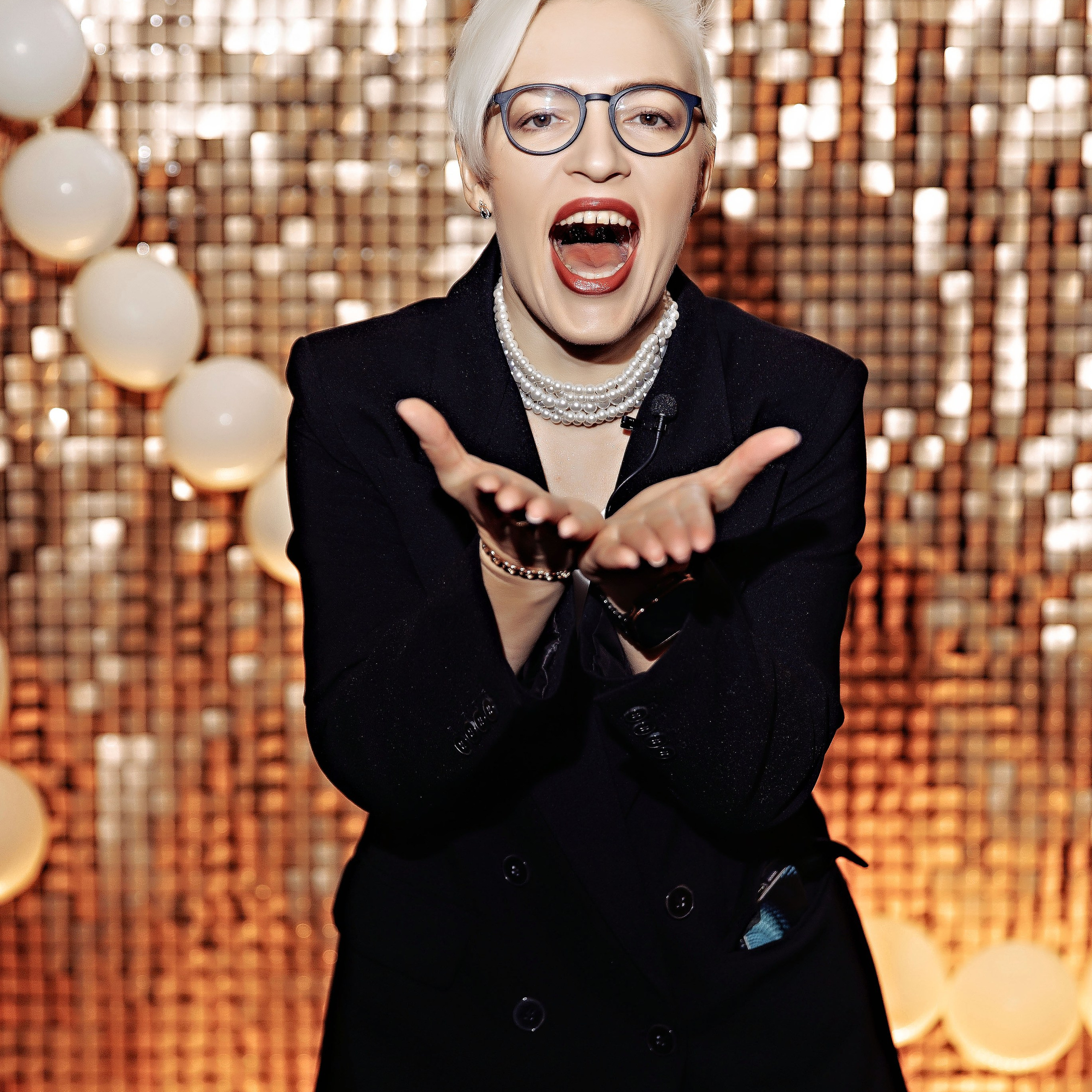 Ведущая на корпоратив в Санкт-Петербурге | Корпоративы СПб