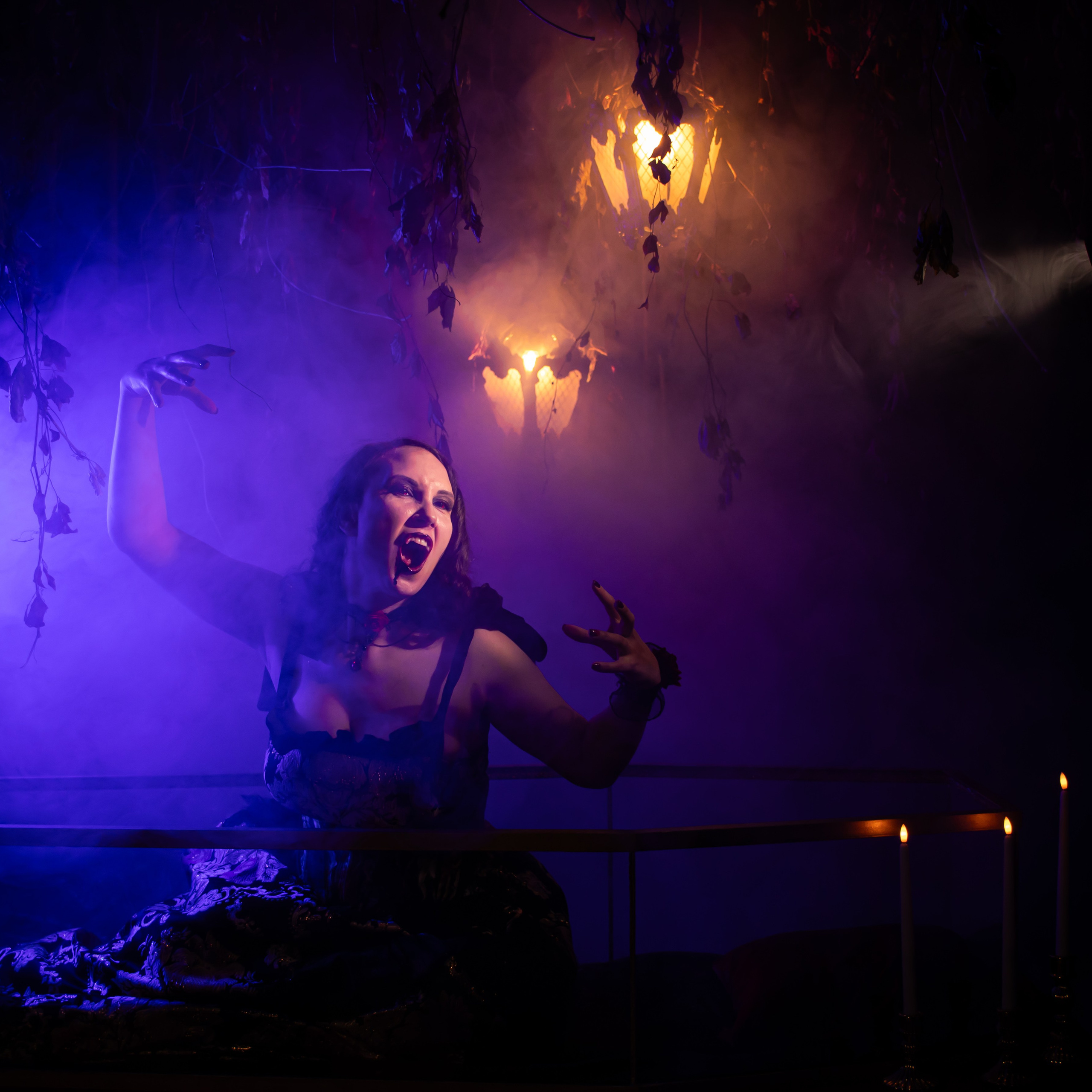 Готическая фотосессия в стиле тёмного театра