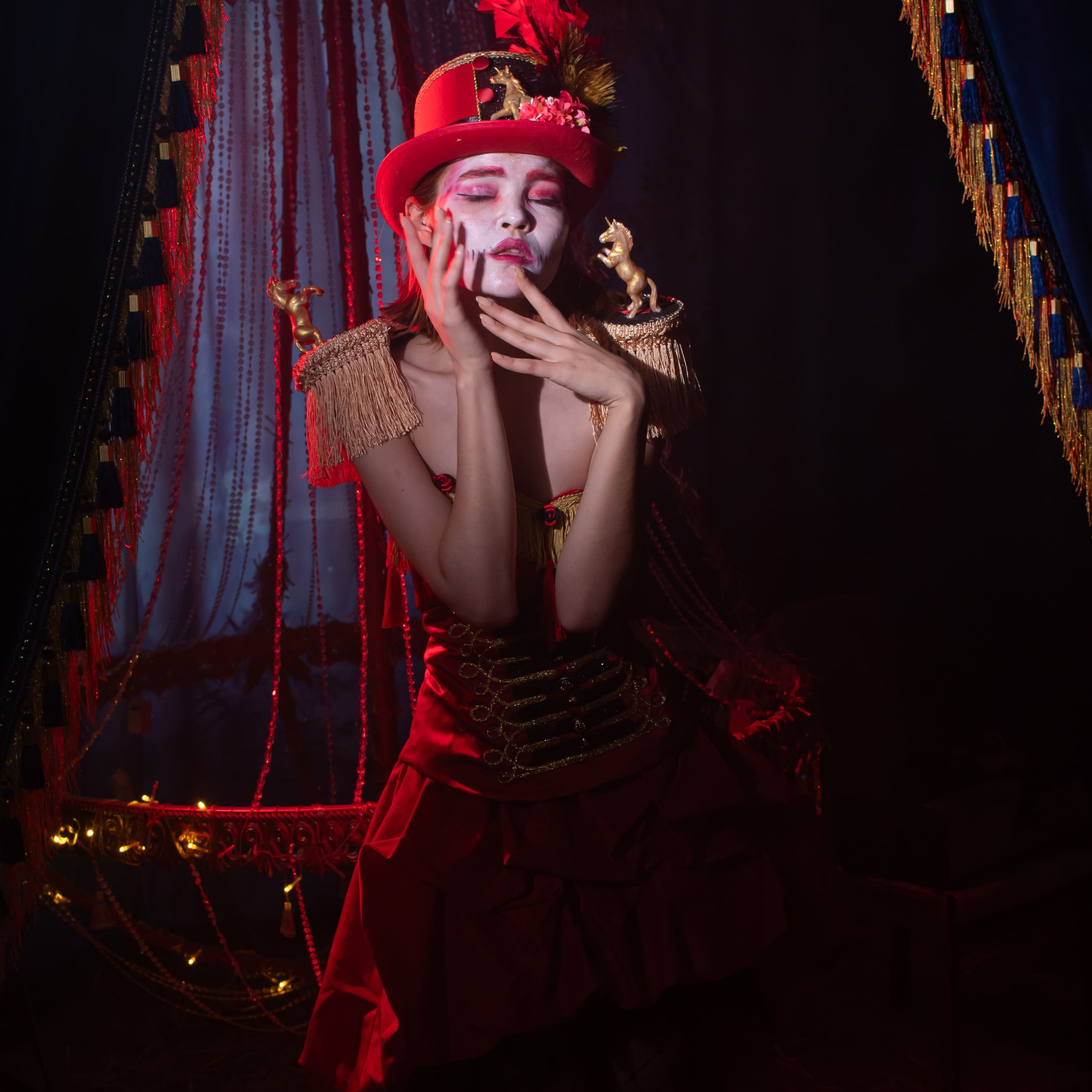 Театральная арт-серия «Леди Арлекин»