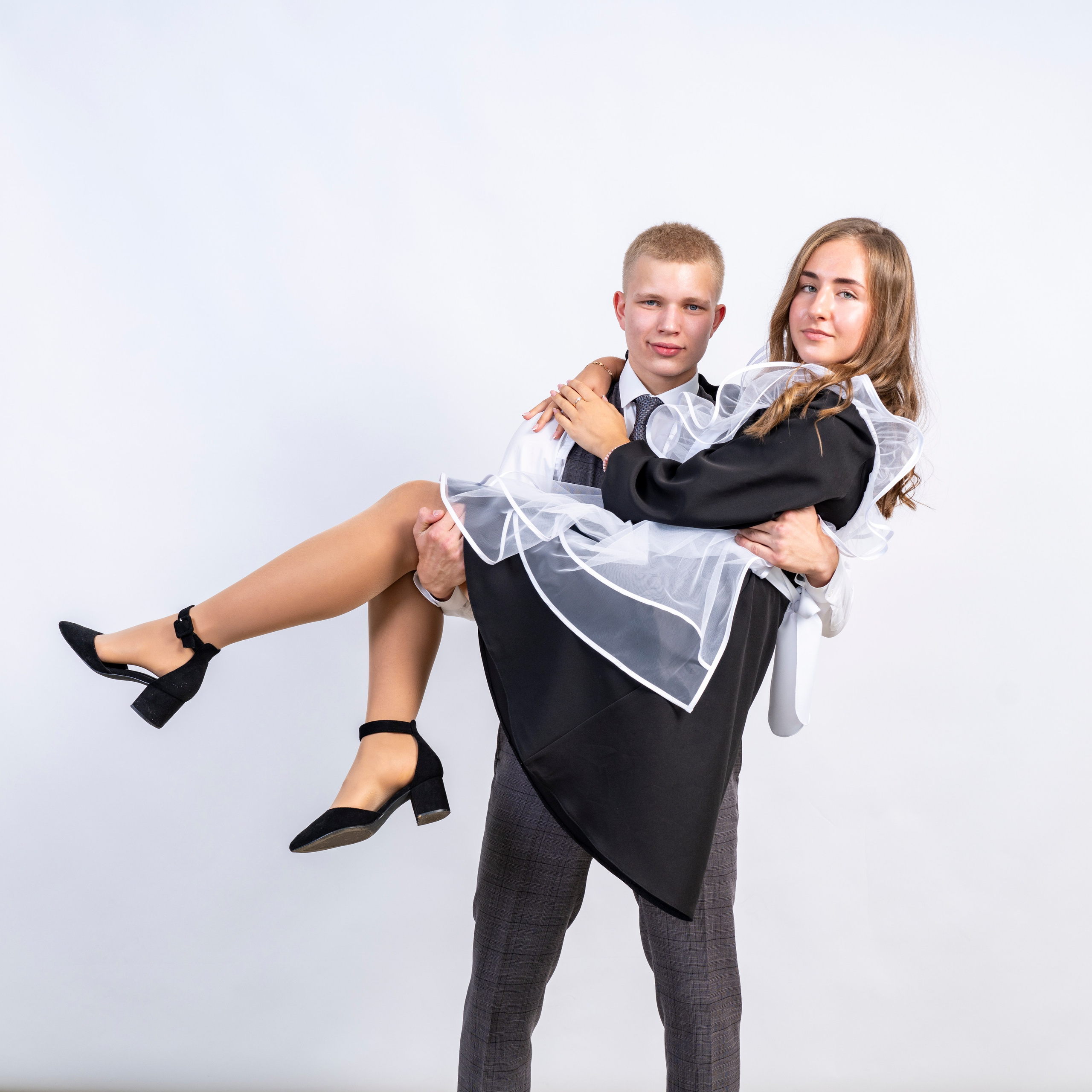 SelfiePlace создай свой альбом сам!. Студия выпускных альбомов VeryBook ®