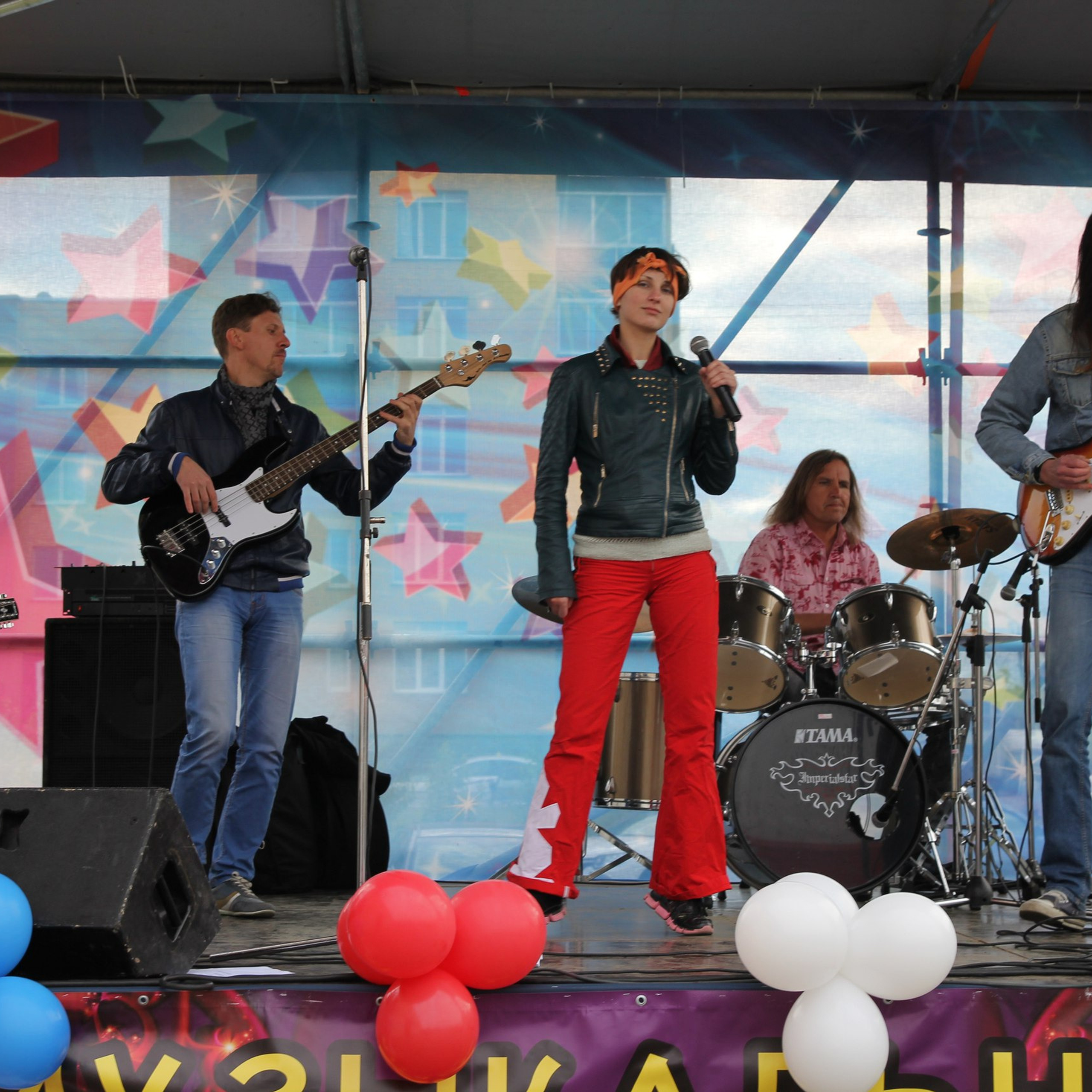 Студия обучения игре на гитаре — класс Дениса Маярского. Дом Шрёдера