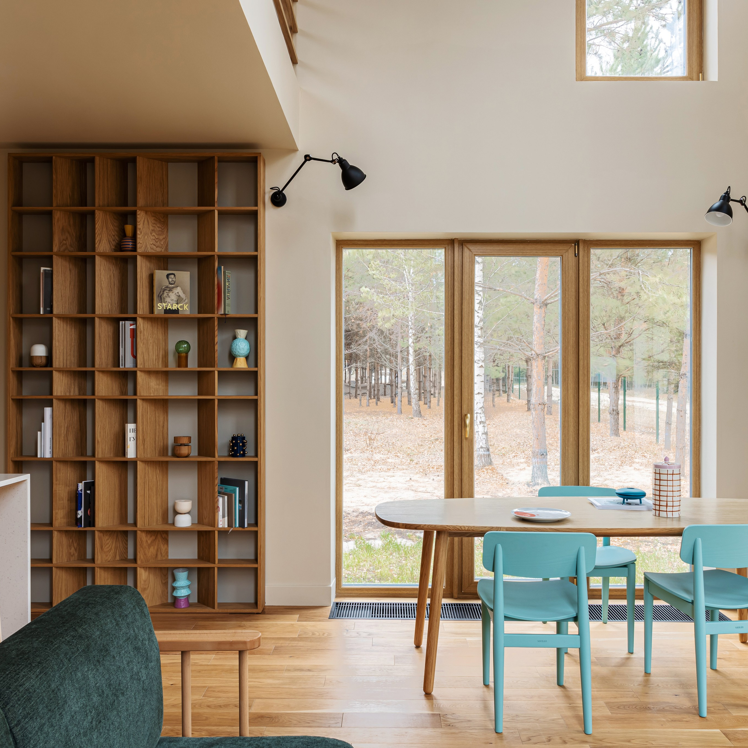 Yaratam House, г. Казань. Архитектор Петр Сафиуллин. Стилист Анна Исупова