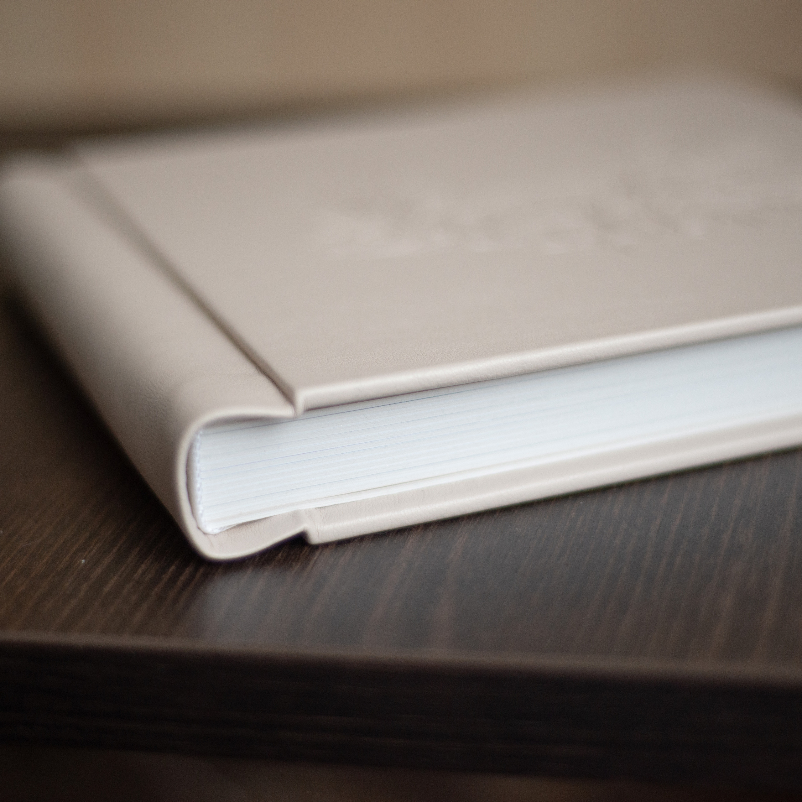 Фотокнига на заказ. Женский фотограф Санкт-Петербург Александра Колий