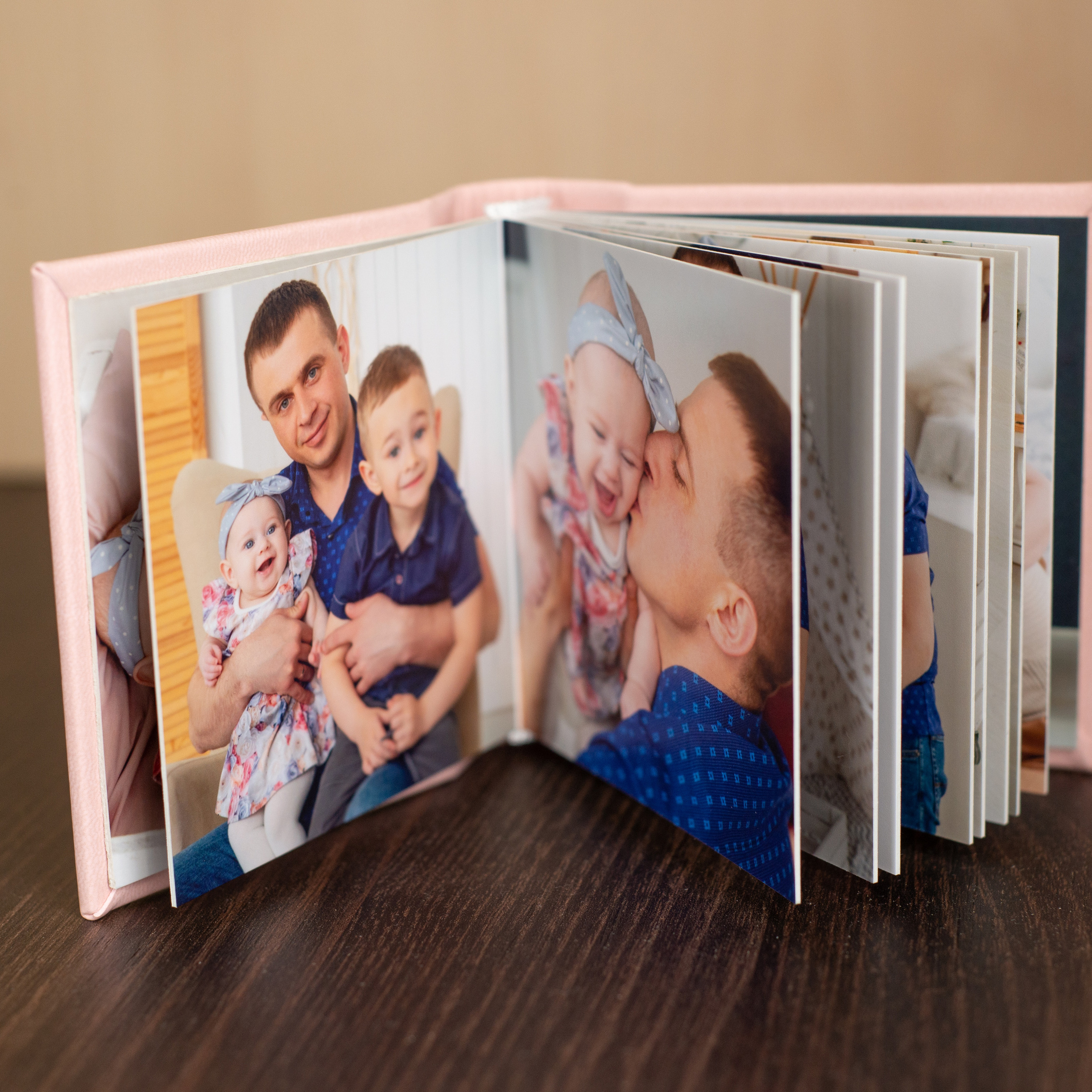 Фотокнига на заказ. Женский фотограф Санкт-Петербург Александра Колий