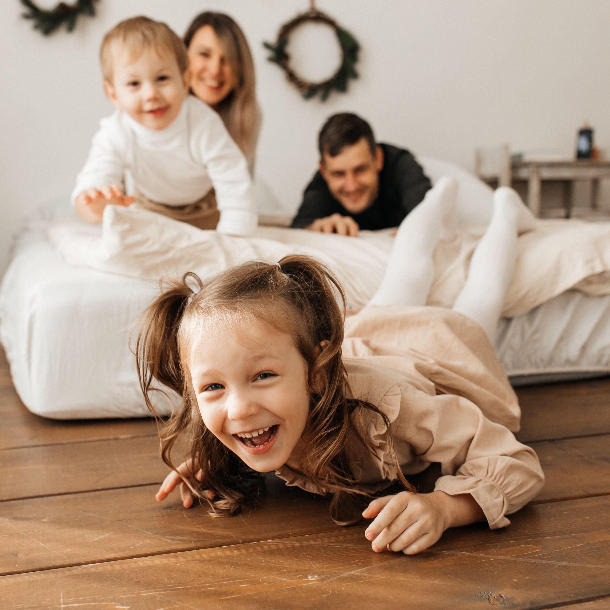 Андрей, Саша, Майя и Ванюша