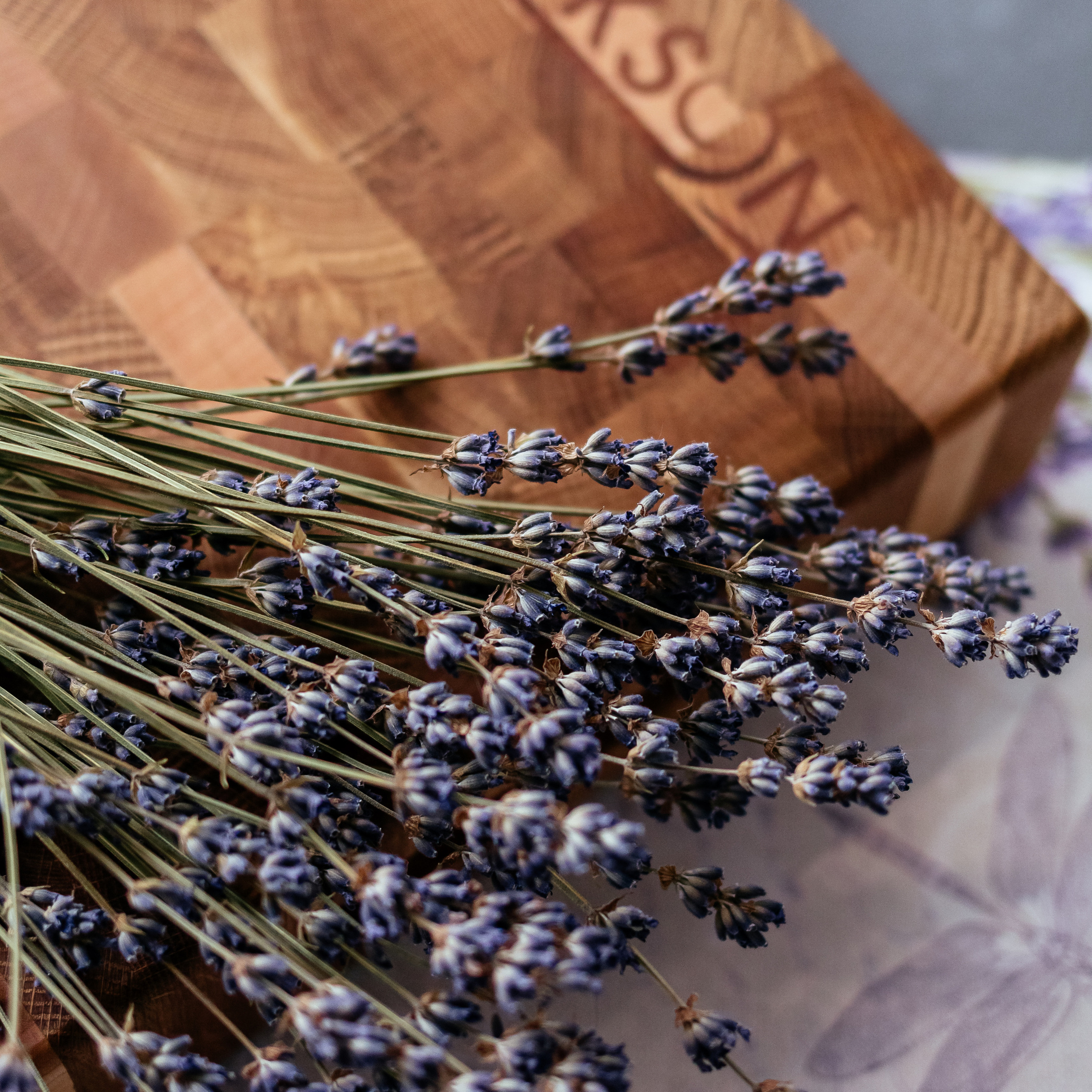 LUKSON контентная съёмка для столярной мастерской.