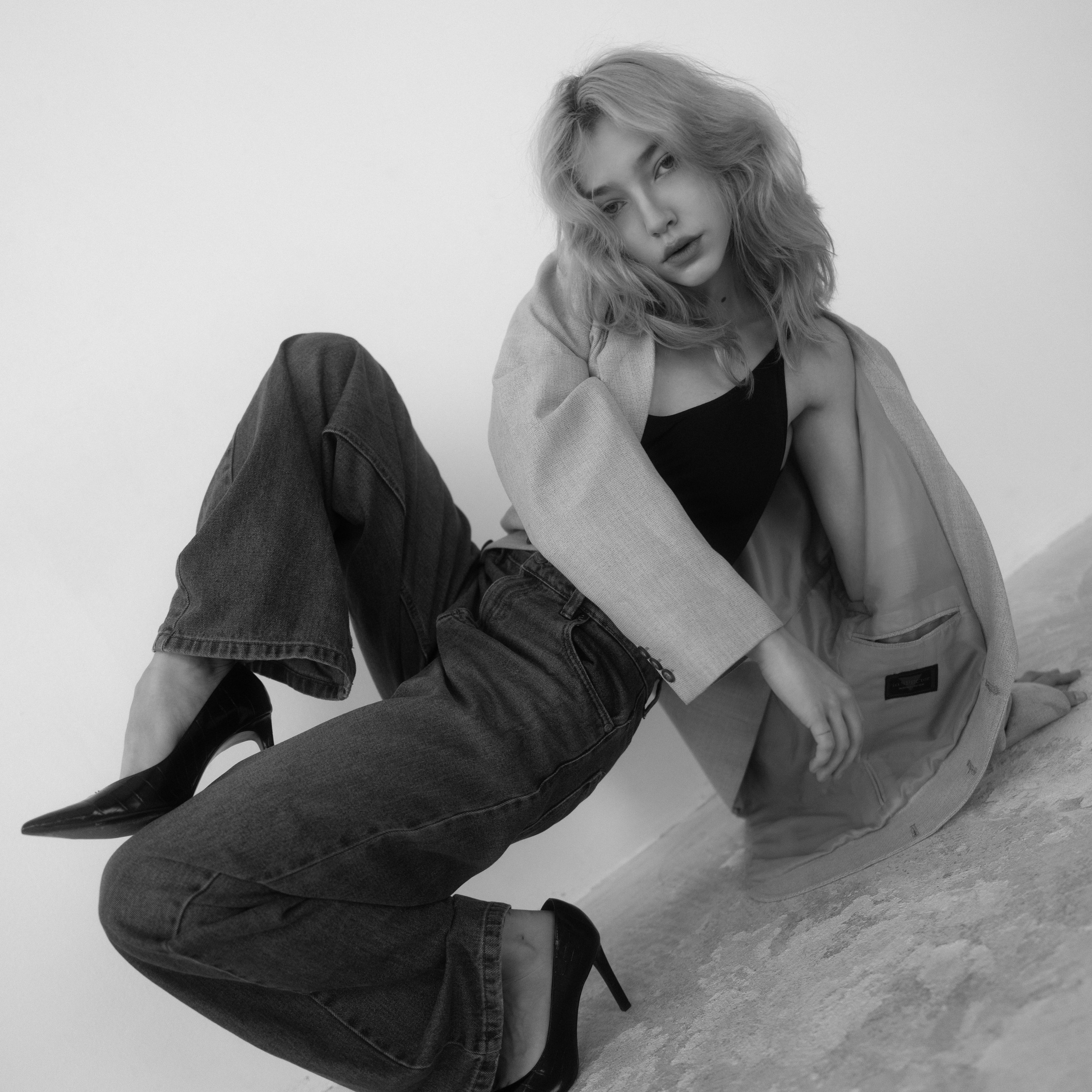 Анонсы со съемок от фотографа Антона Аванзато