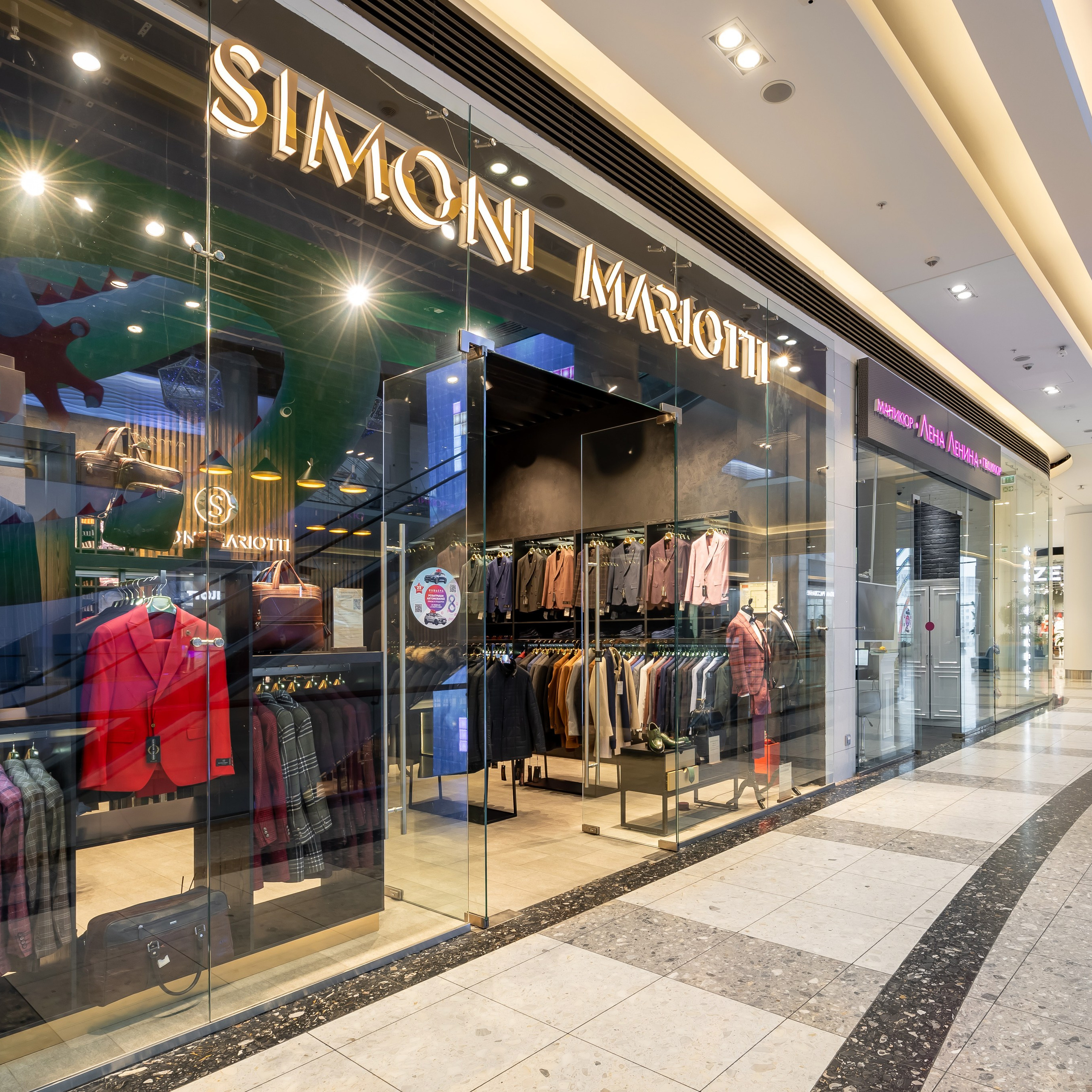 Съемка для производителя торгового оборудования в ТЦ «Ривьера»