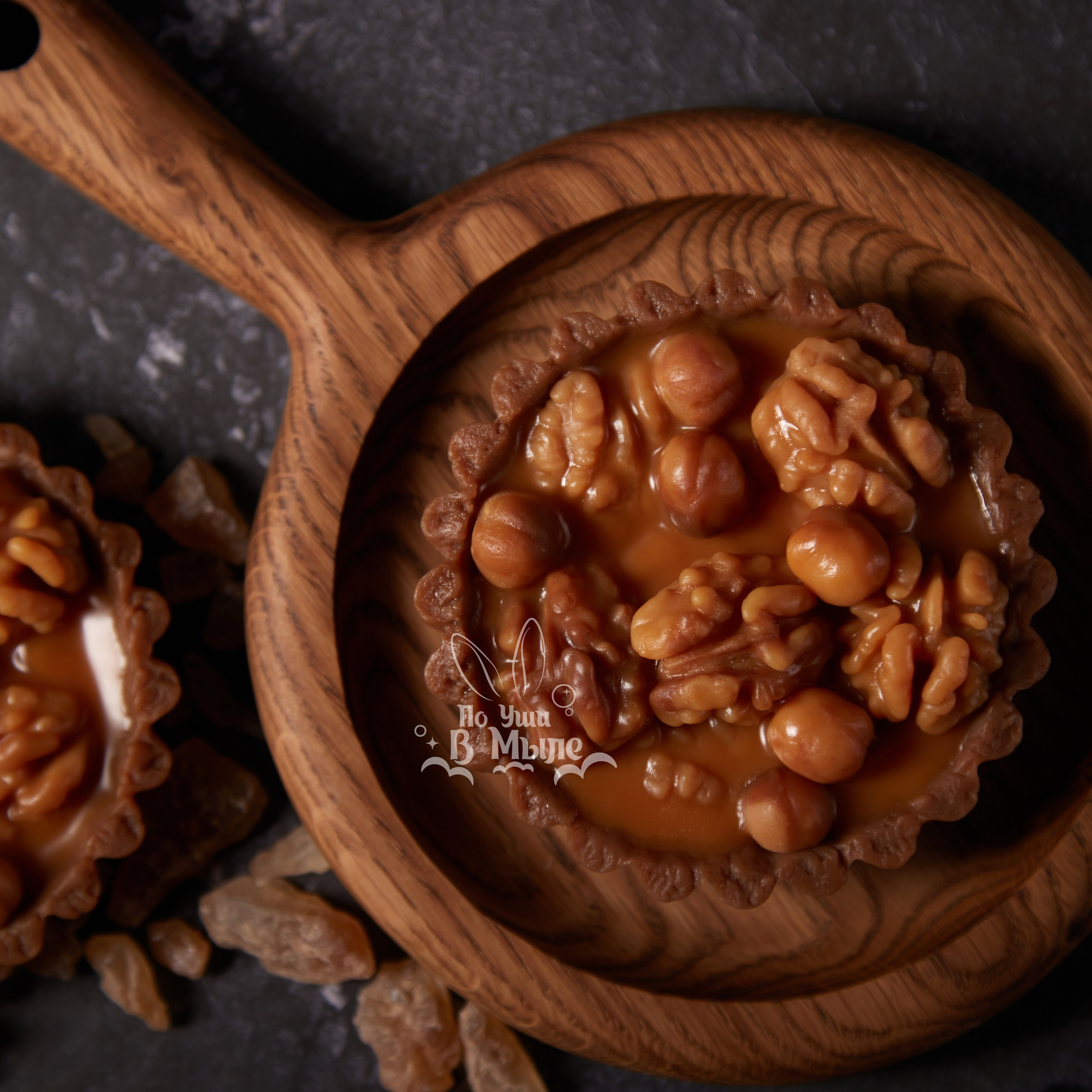 Логотип для мастерской необычного мыла. ФОТОГРАФ-АНИМАЛИСТ l LANA POLYAKOVA