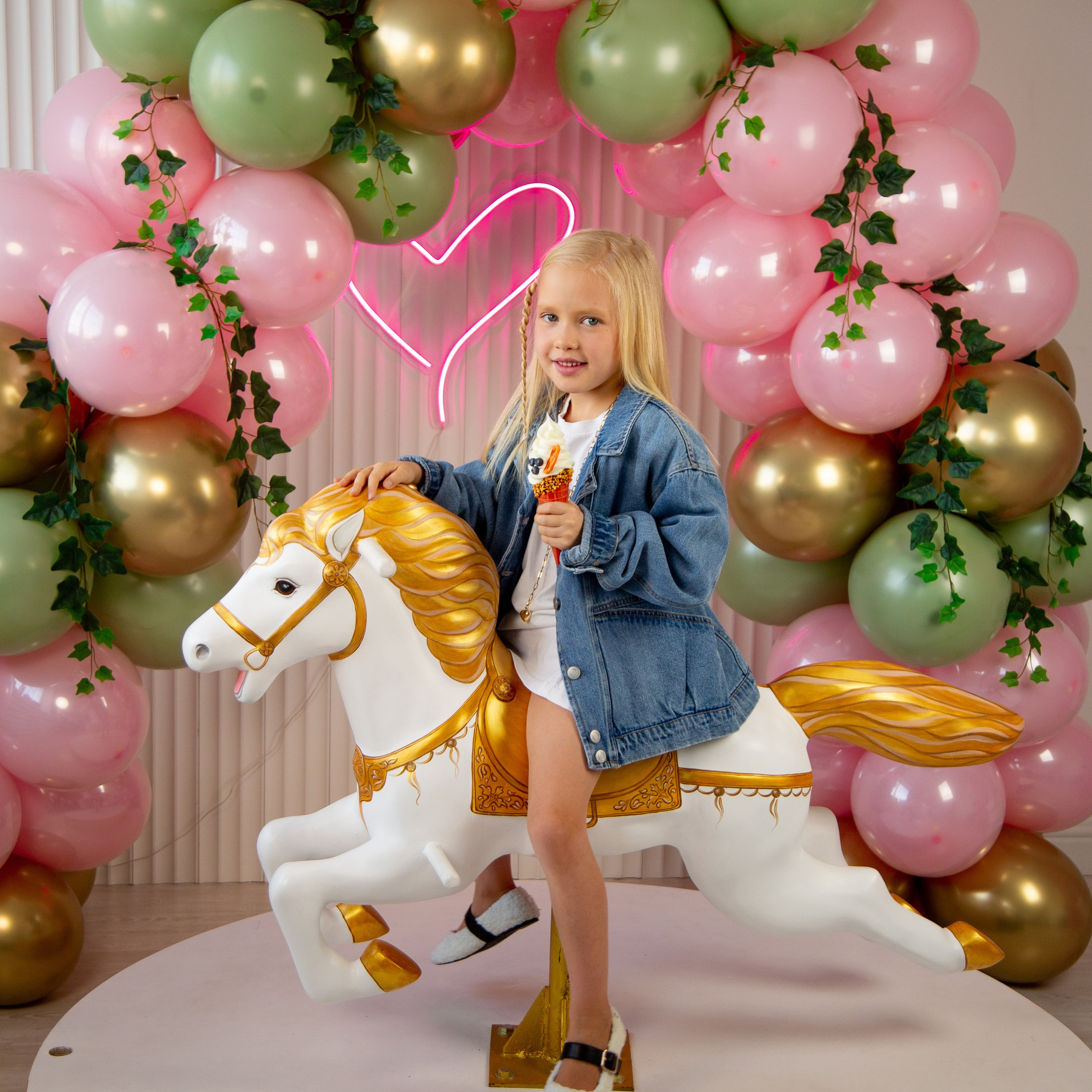 Основной зал