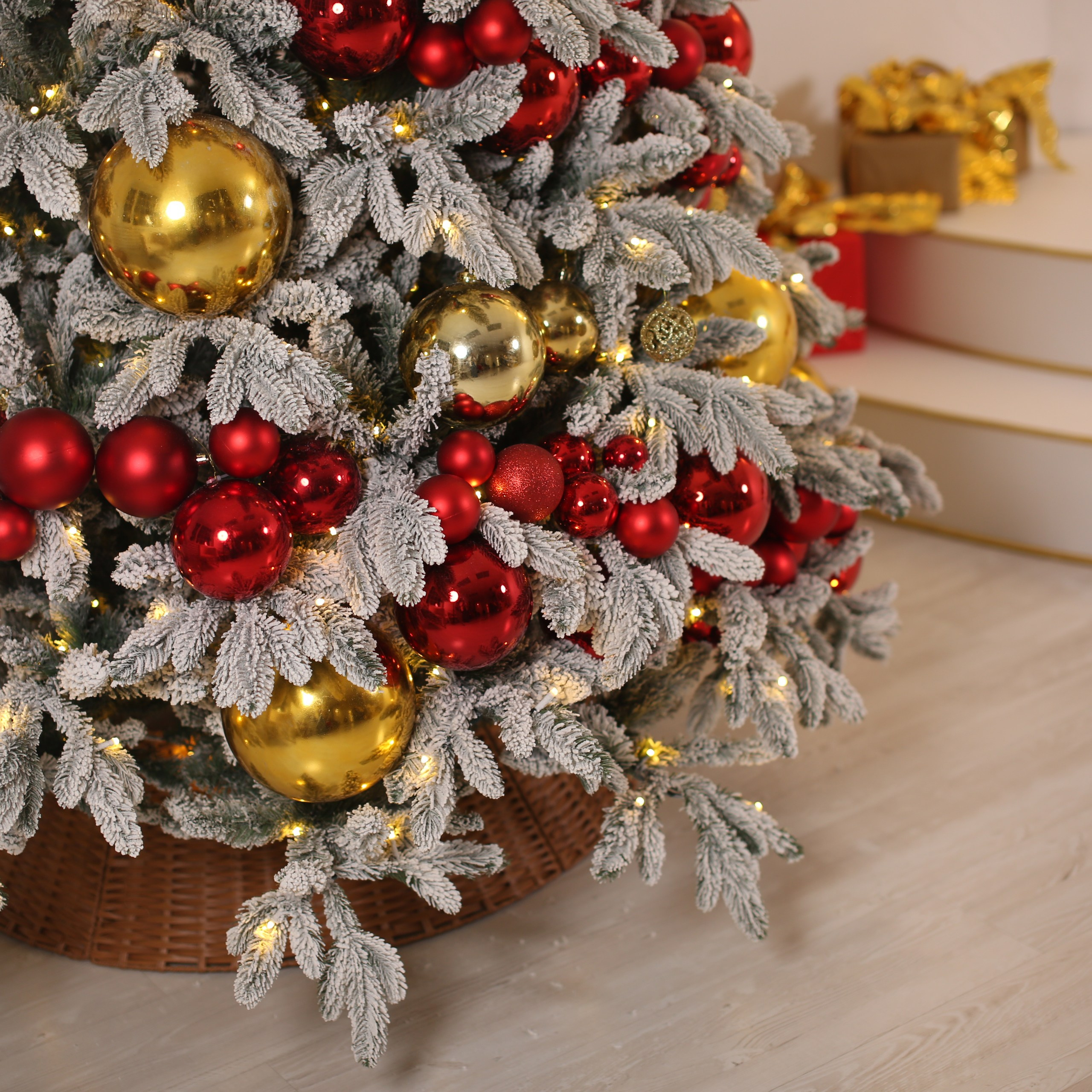 Основной зал