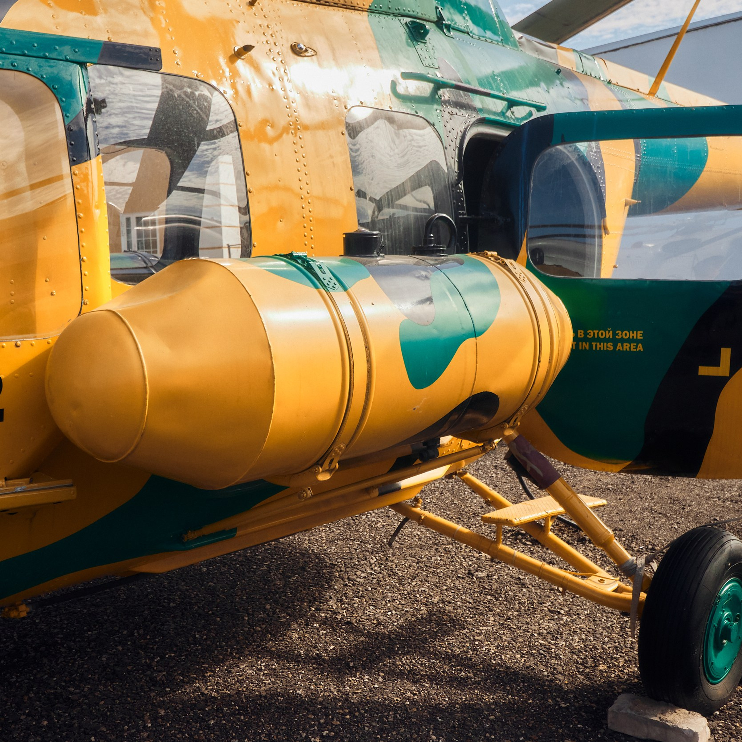 Ми 2 в музее вертолетов в Торжке. фото 2