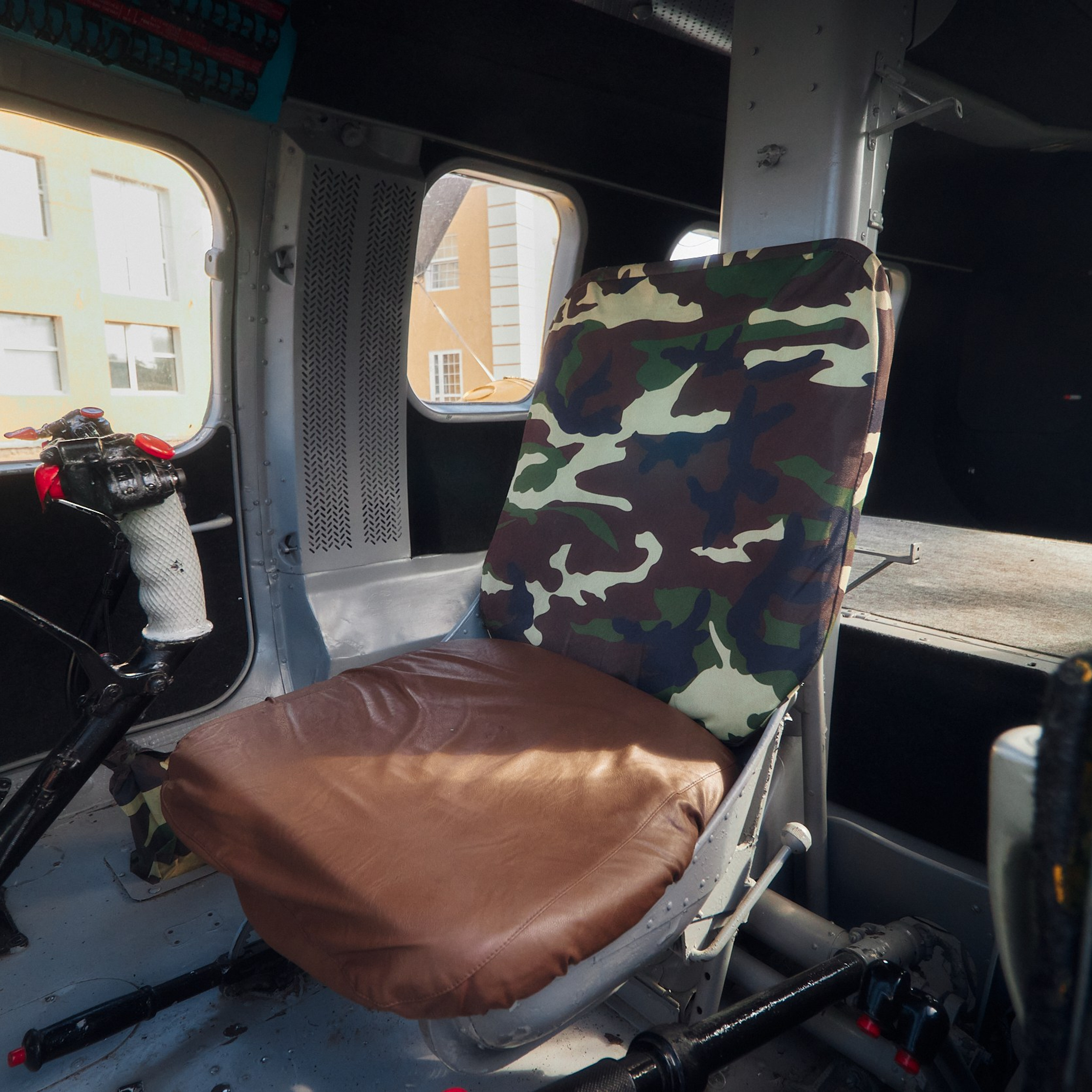 Ми 2 в музее вертолетов в Торжке. фото кабины 3