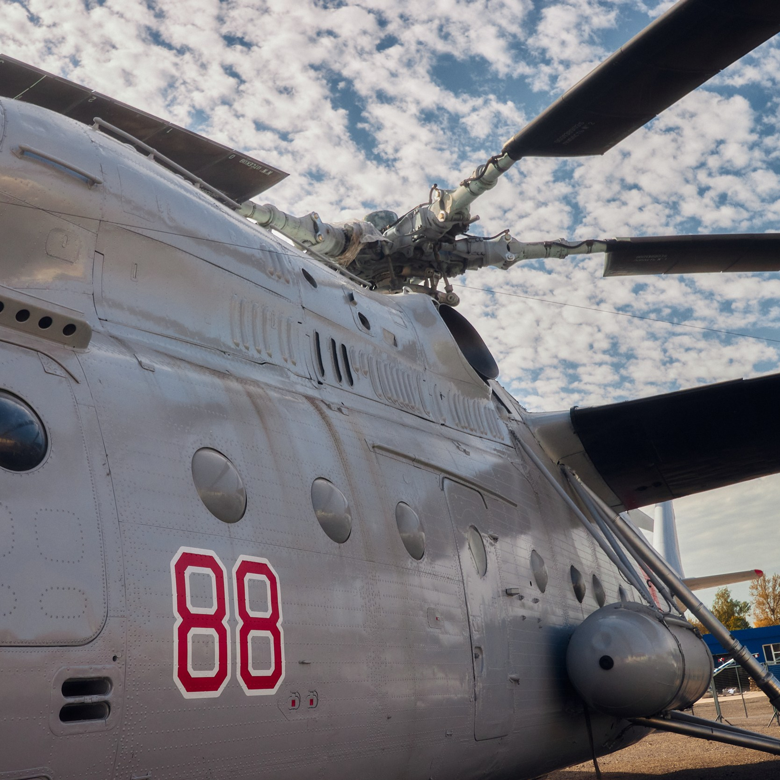 Вертолёт Ми 6, выставленный в Музее вертолётов в Торжке. фото 9