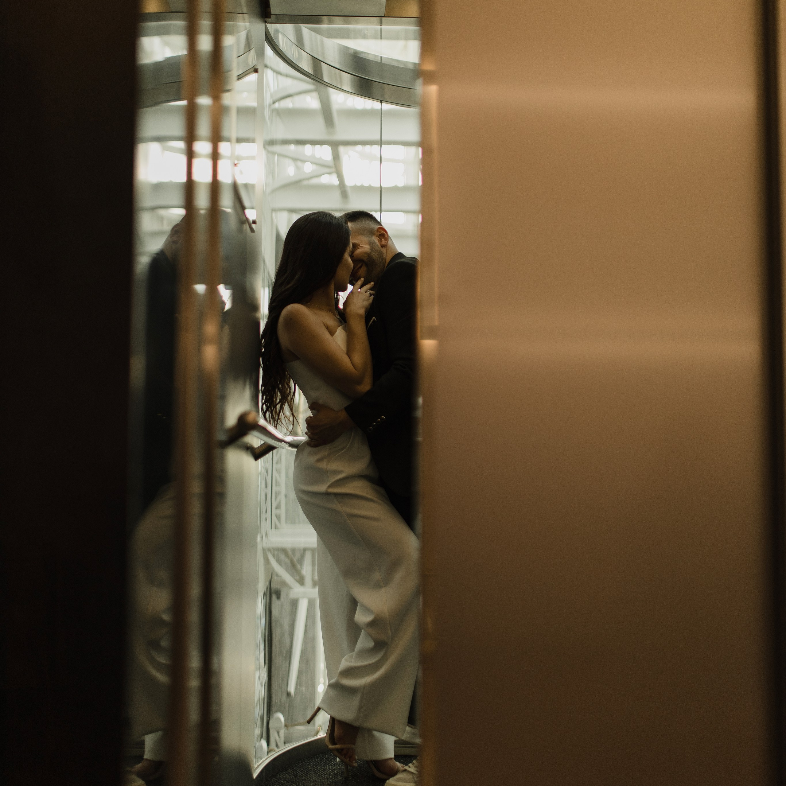 СВАДЕБНЫЙ ФОТОГРАФ В КРЫМУ И СЕВАСТОПОЛЕ