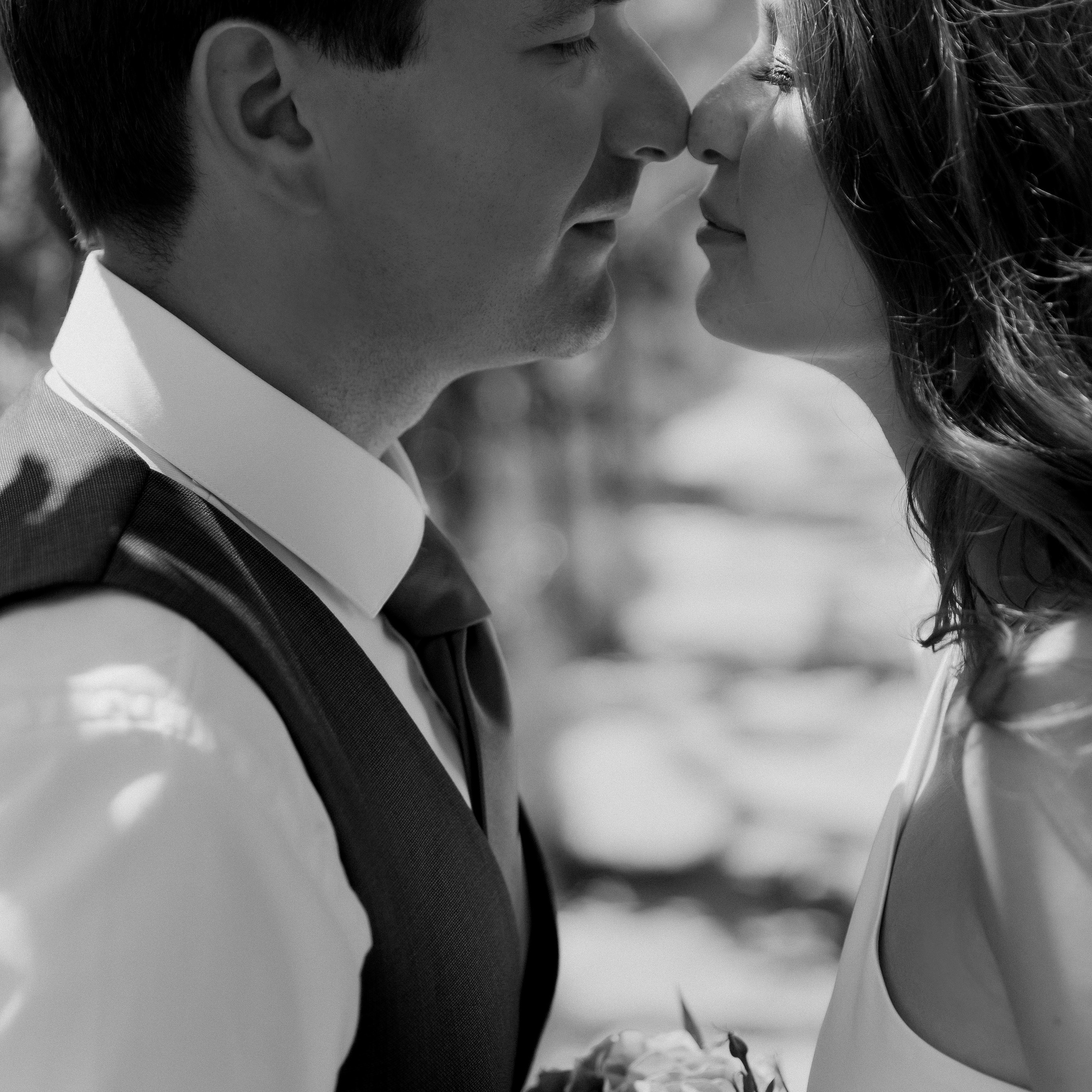 СВАДЕБНЫЙ ФОТОГРАФ В КРЫМУ И СЕВАСТОПОЛЕ