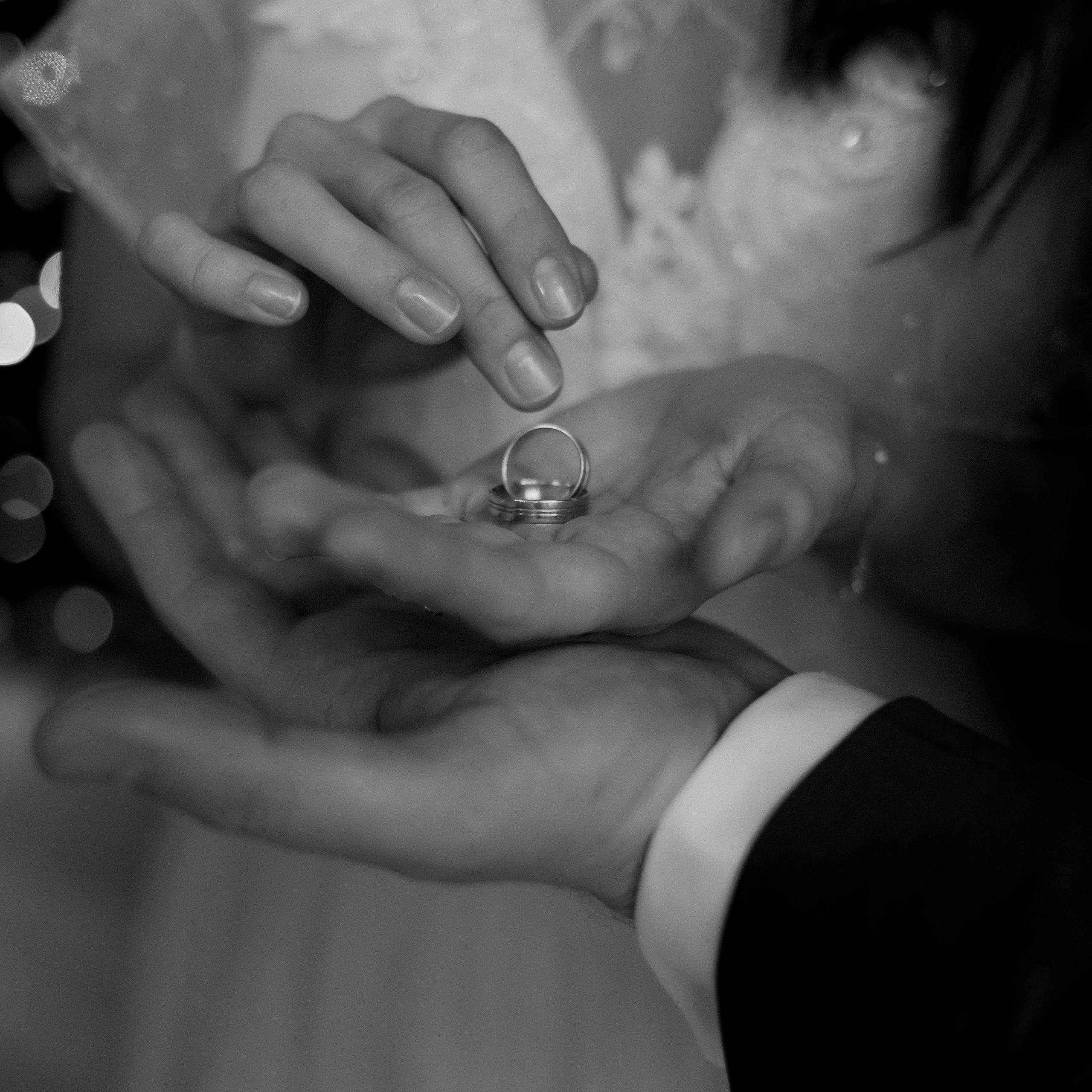 СВАДЕБНЫЙ ФОТОГРАФ В КРЫМУ И СЕВАСТОПОЛЕ