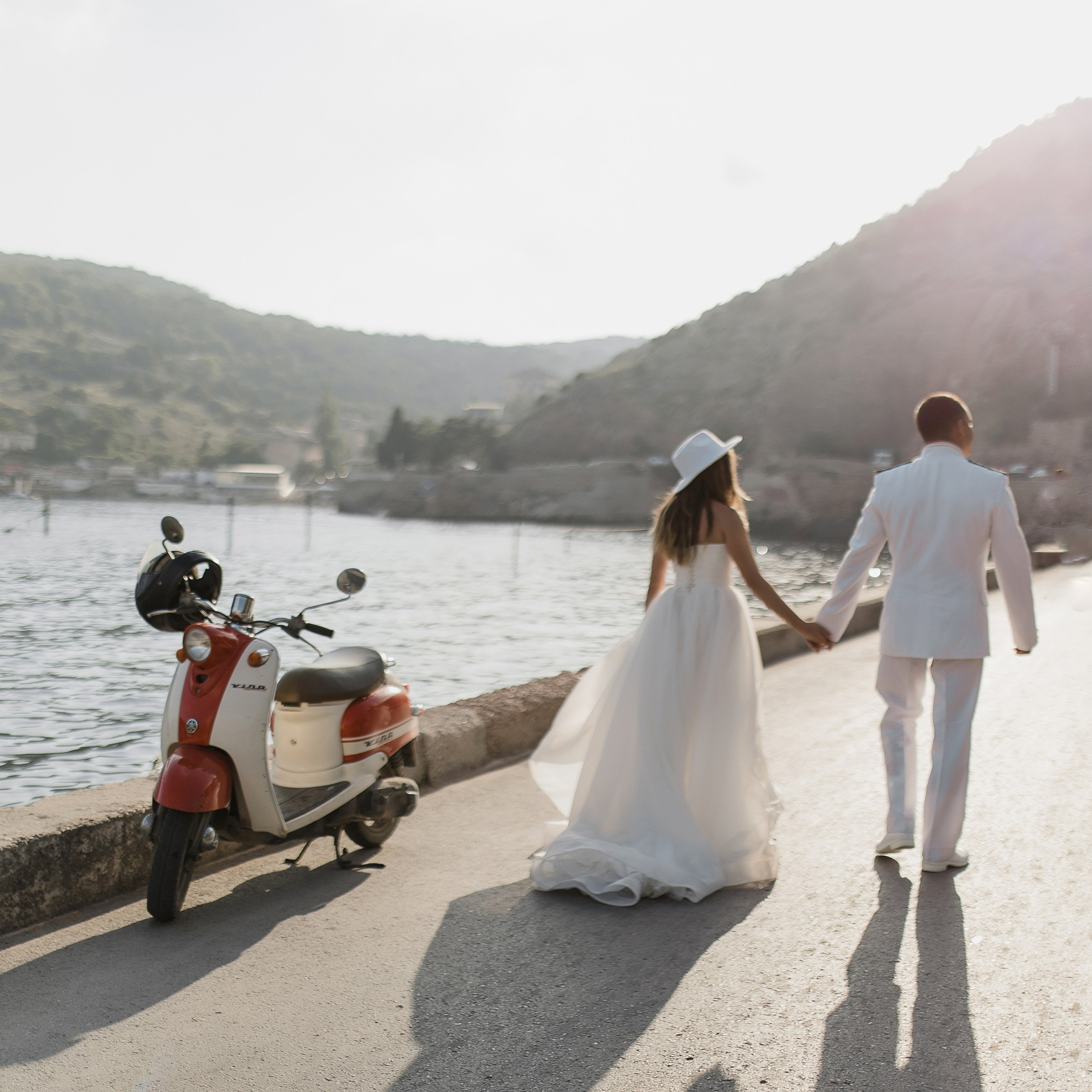 СВАДЕБНЫЙ ФОТОГРАФ В КРЫМУ И СЕВАСТОПОЛЕ