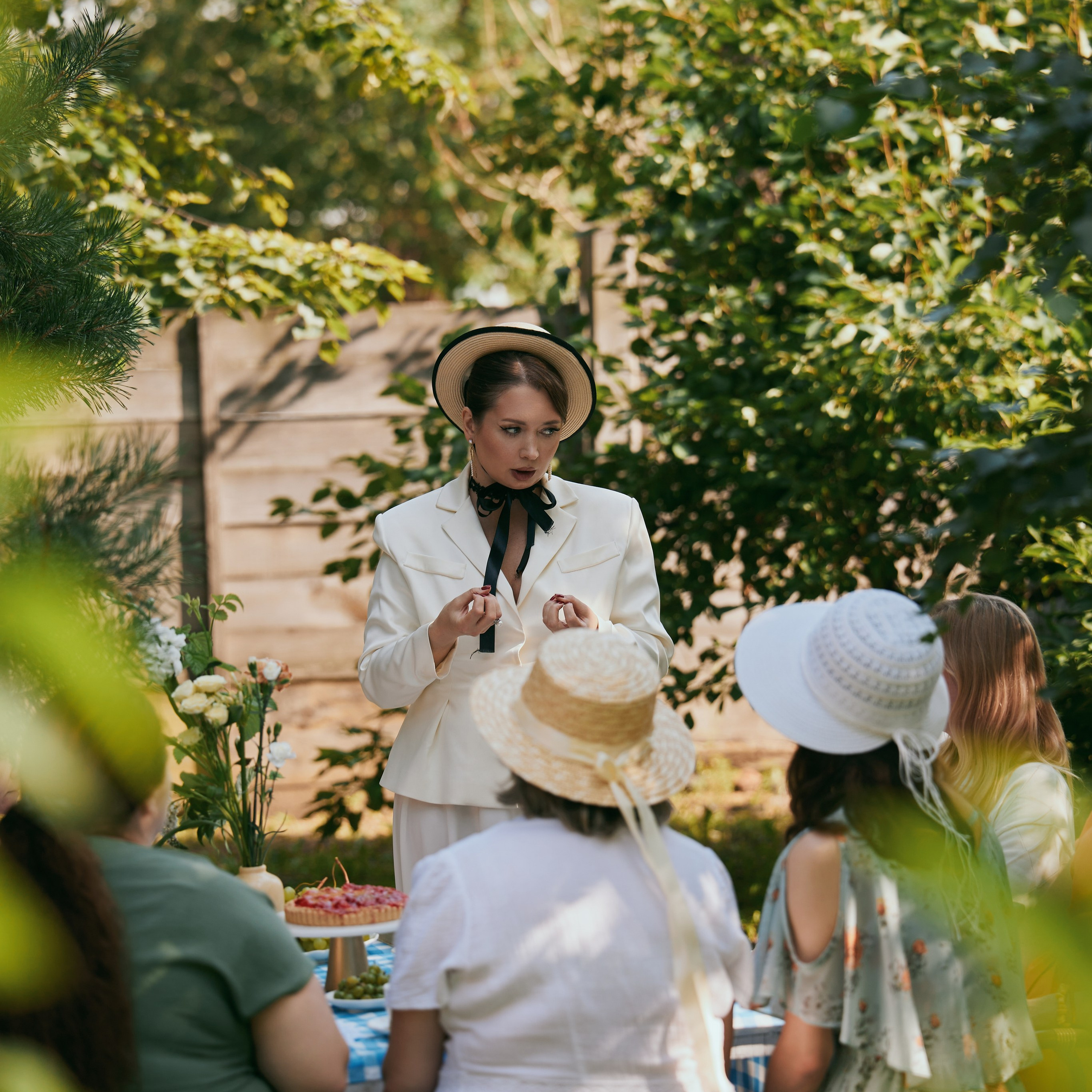 Завтрак в шляпках