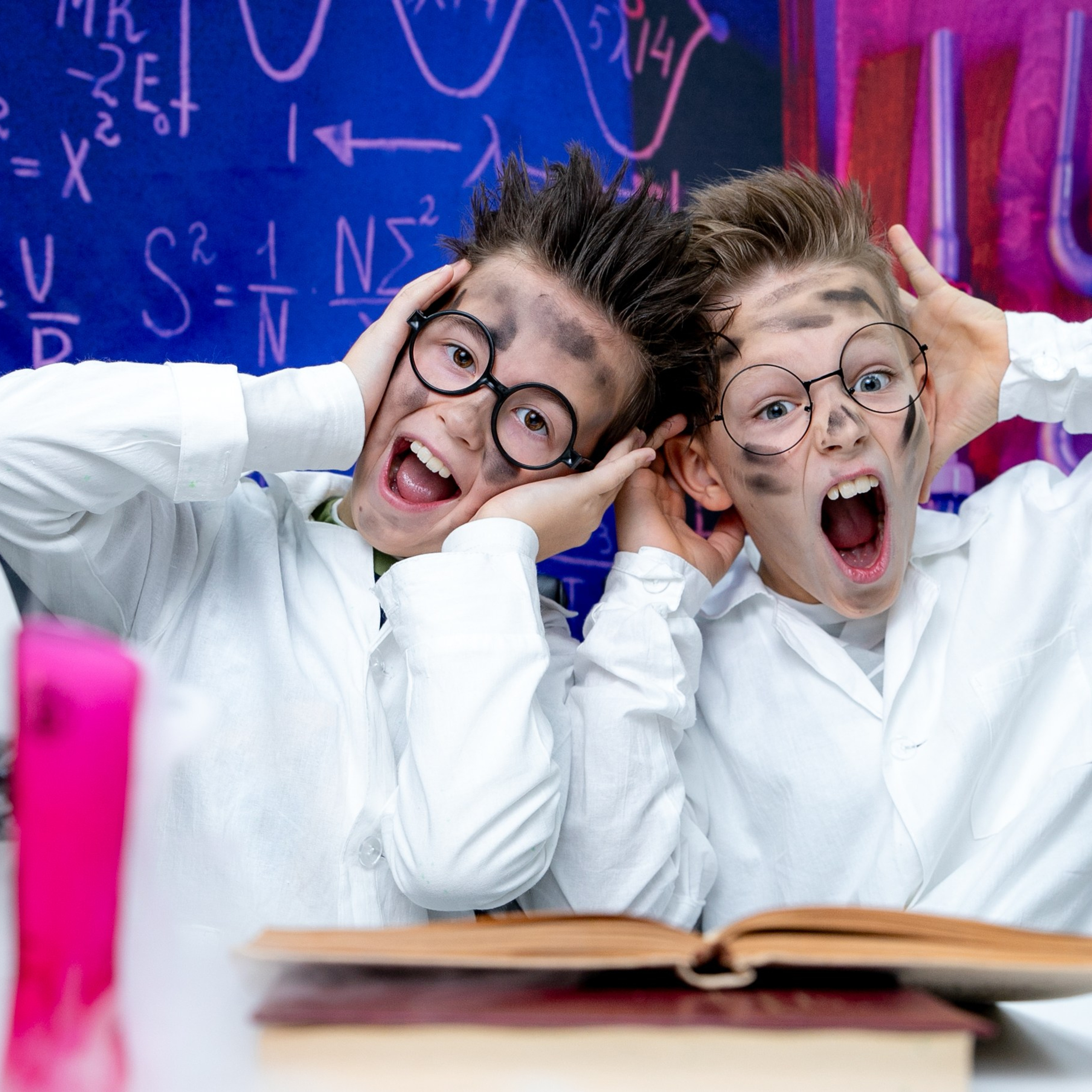 Выпускные фотоальбомы. Свадебные и семейные фотосессии