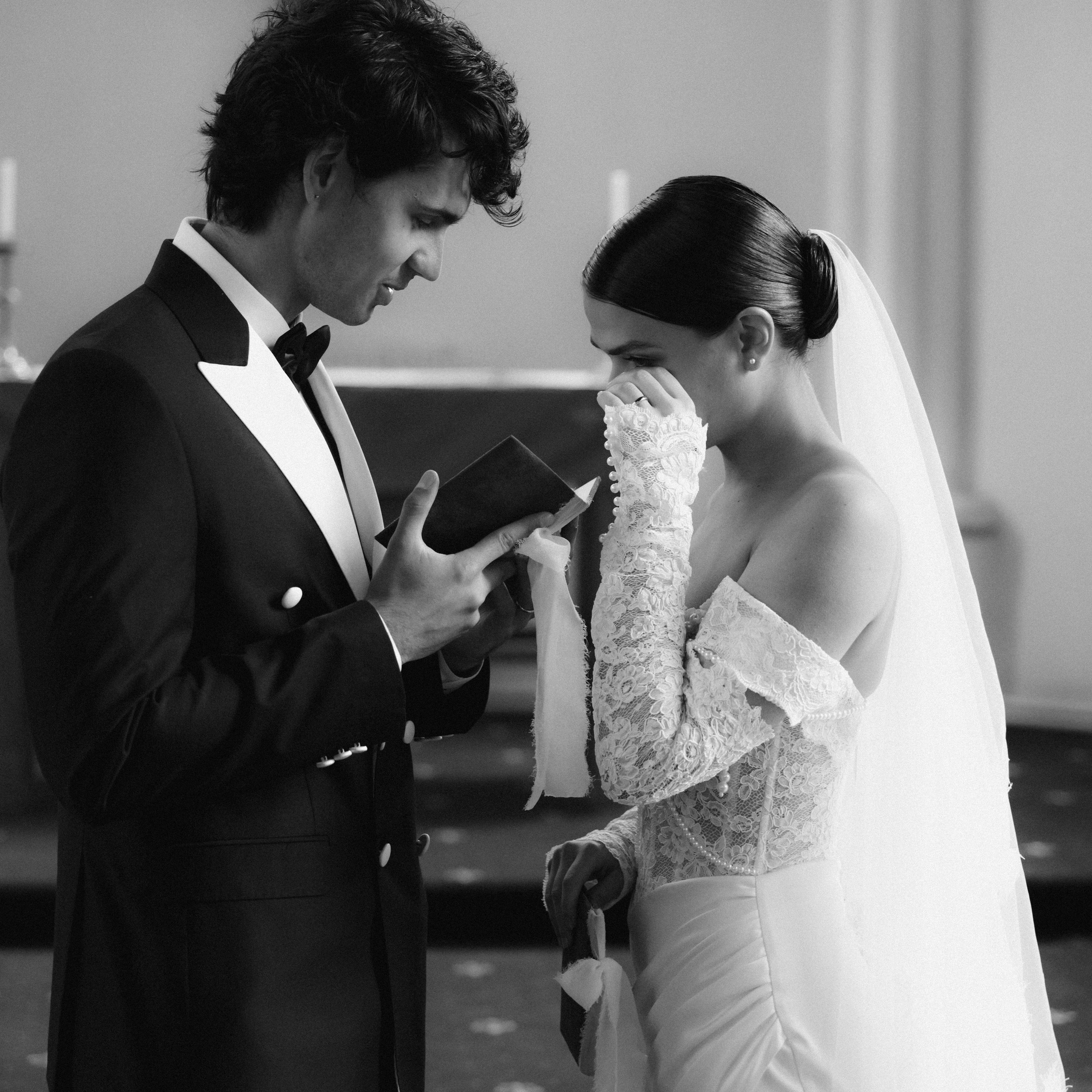 Свадебный фотограф в Севастополе — Виктория Божкова | Портфолио, цены, заказ фотосессии в Крыму