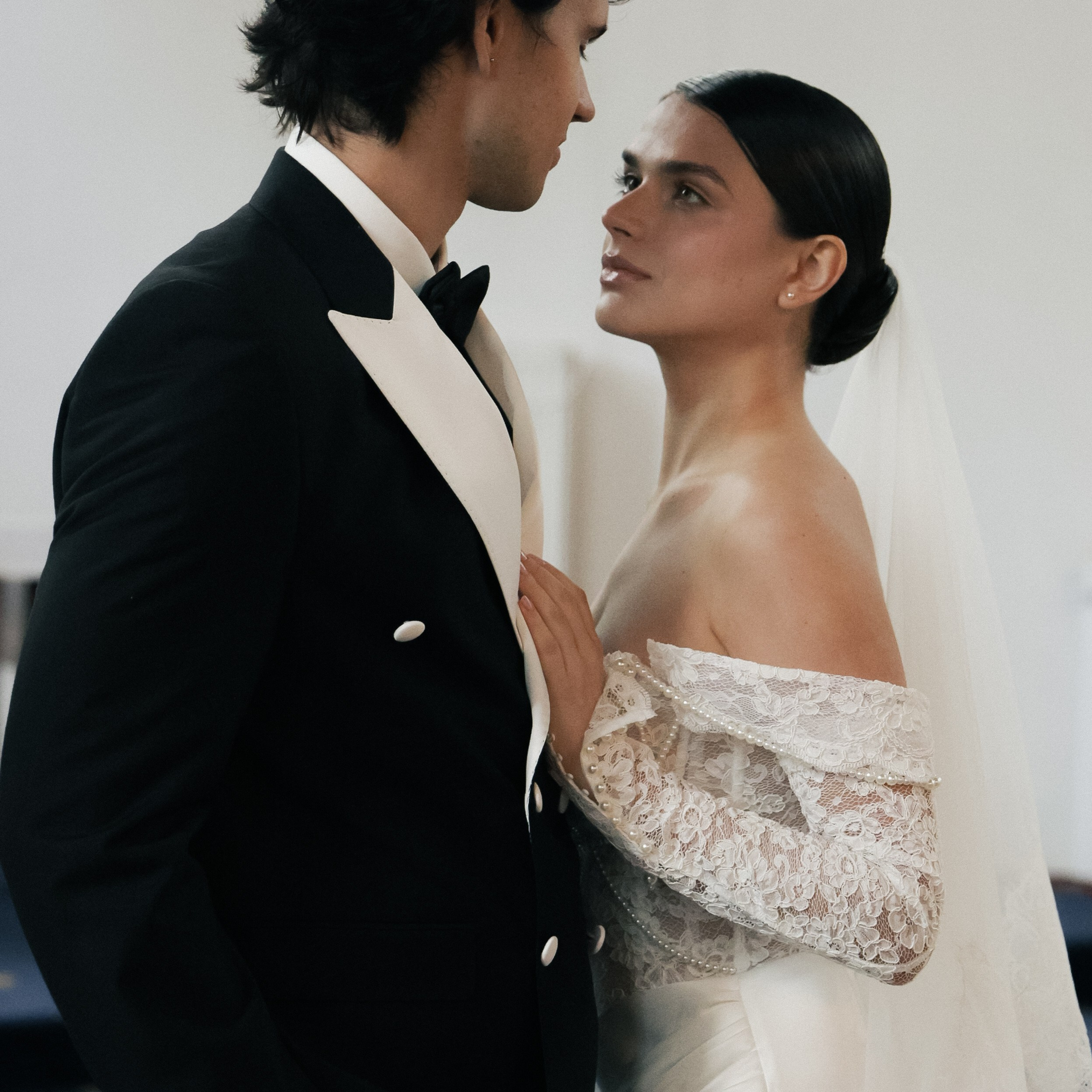 Свадебный фотограф в Севастополе — Виктория Божкова | Портфолио, цены, заказ фотосессии в Крыму