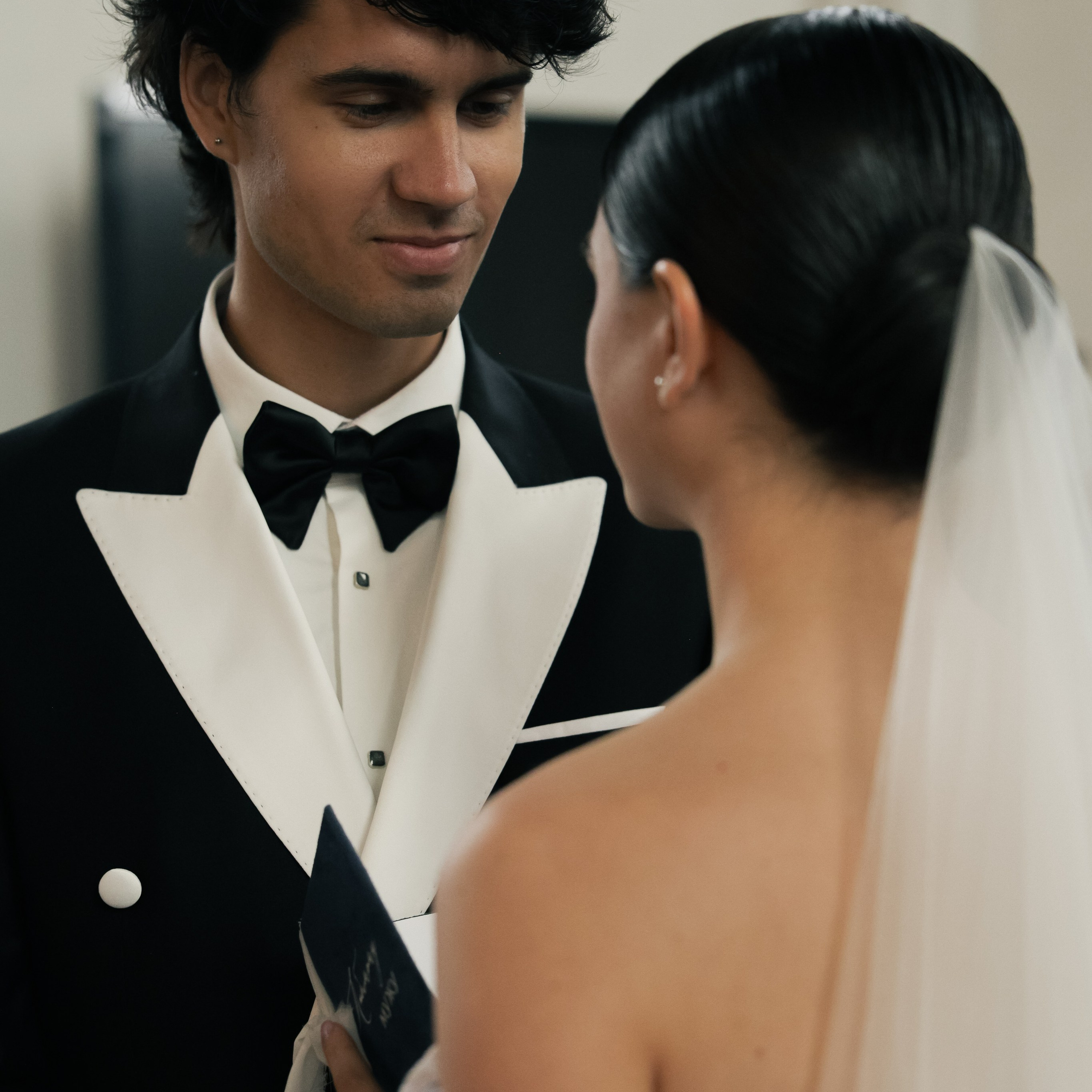 Свадебный фотограф в Севастополе — Виктория Божкова | Портфолио, цены, заказ фотосессии в Крыму