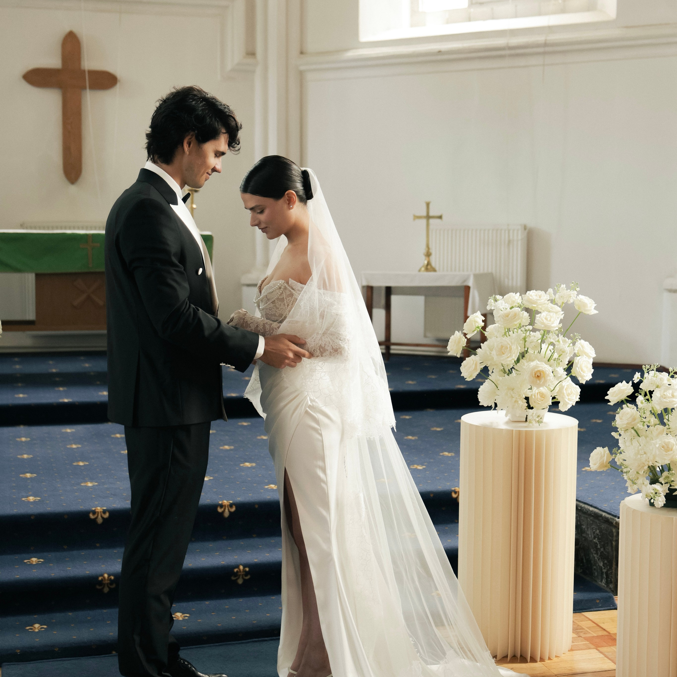 Свадебный фотограф в Севастополе — Виктория Божкова | Портфолио, цены, заказ фотосессии в Крыму