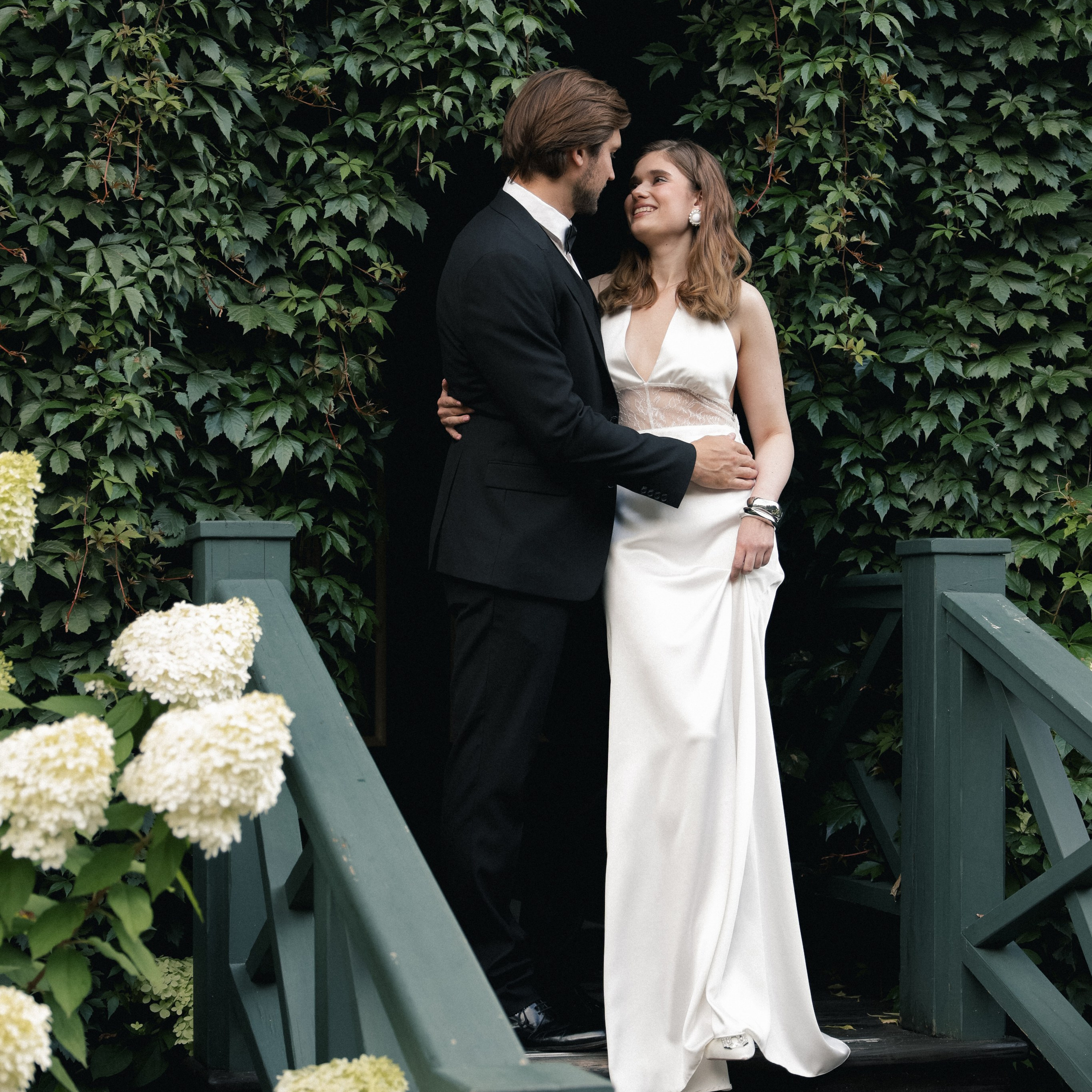 Свадебный фотограф в Севастополе — Виктория Божкова | Портфолио, цены, заказ фотосессии в Крыму