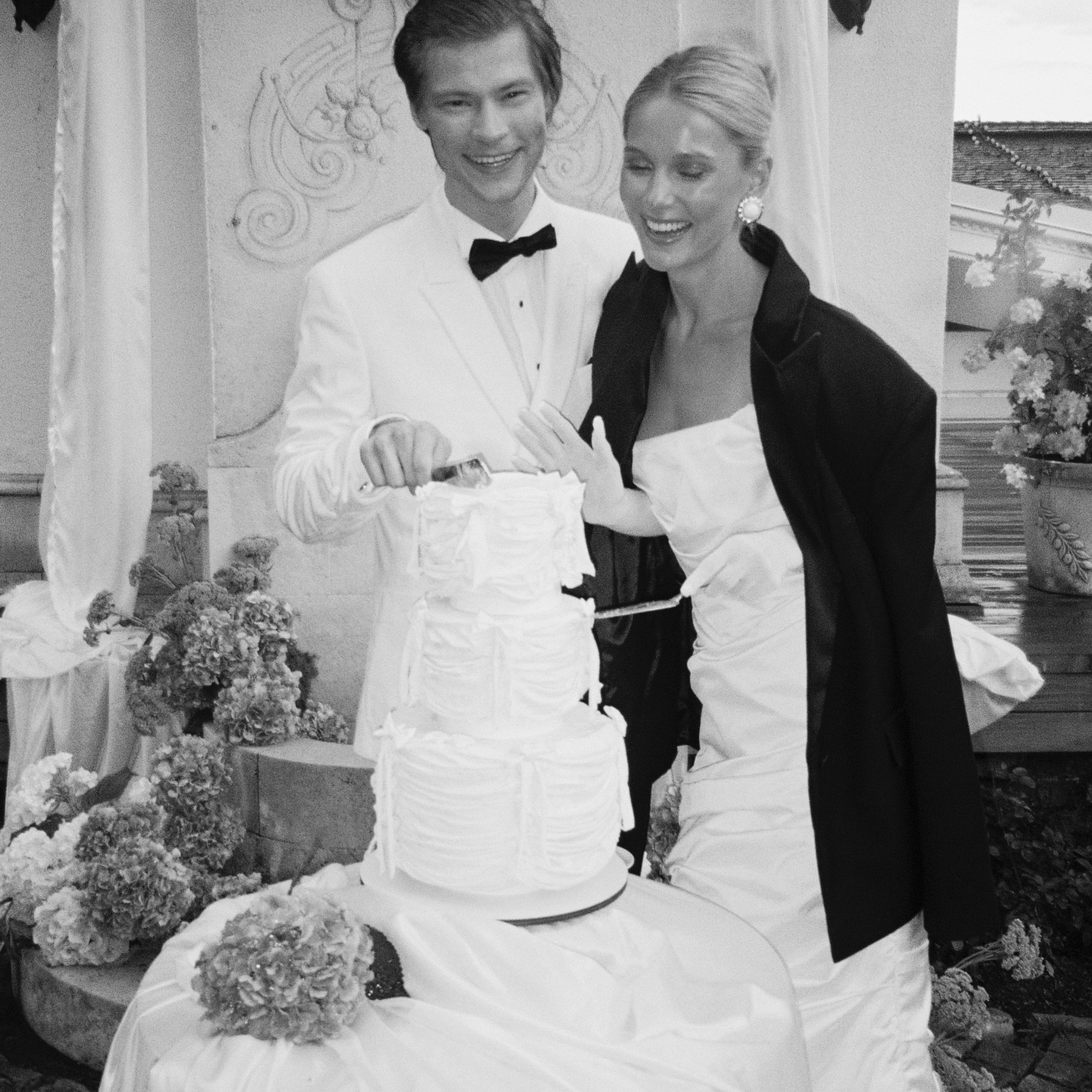 Свадебный фотограф в Севастополе — Виктория Божкова | Портфолио, цены, заказ фотосессии в Крыму