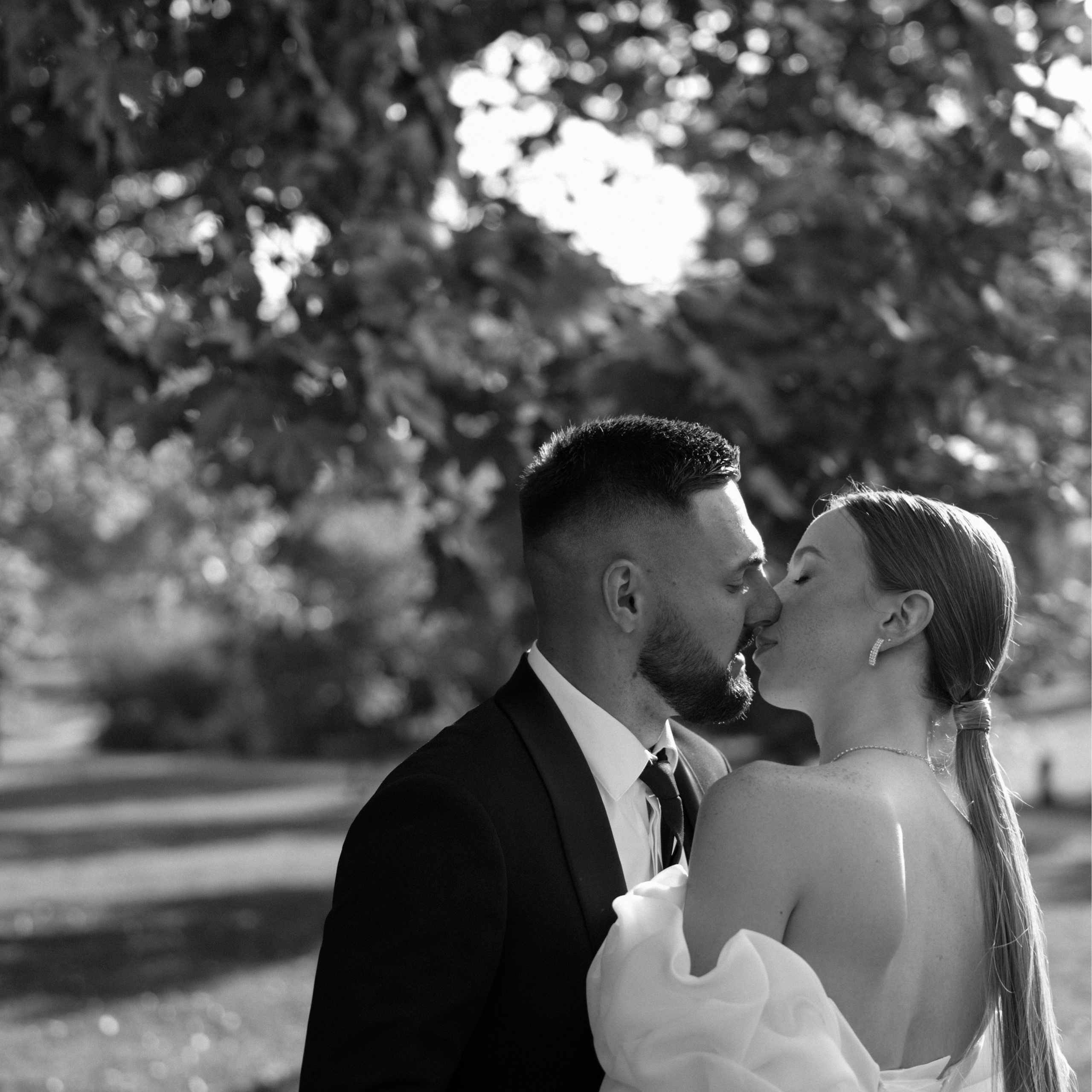 Свадебный фотограф в Севастополе — Виктория Божкова | Портфолио, цены, заказ фотосессии в Крыму